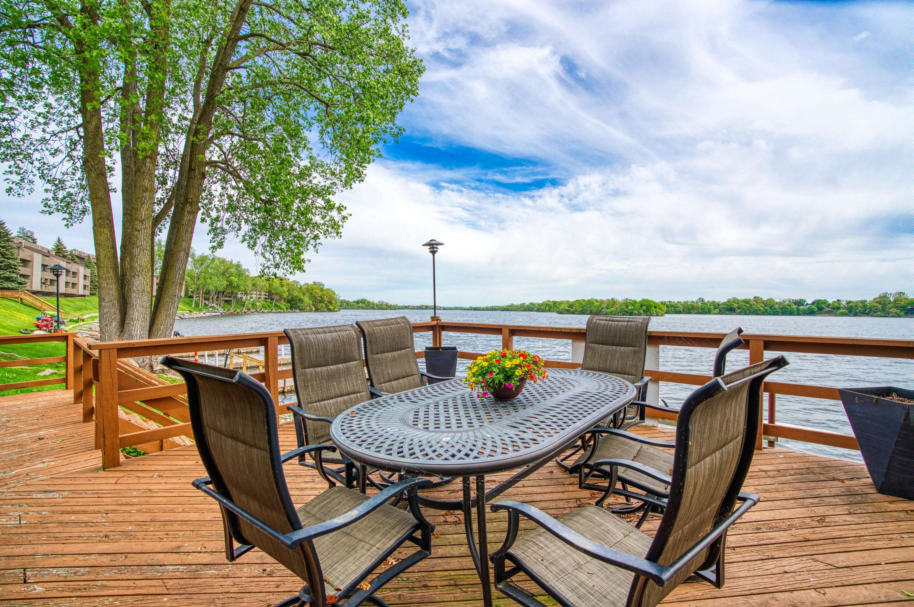 Ypsilanti, MI 48198,750 Cliffs DR #201A