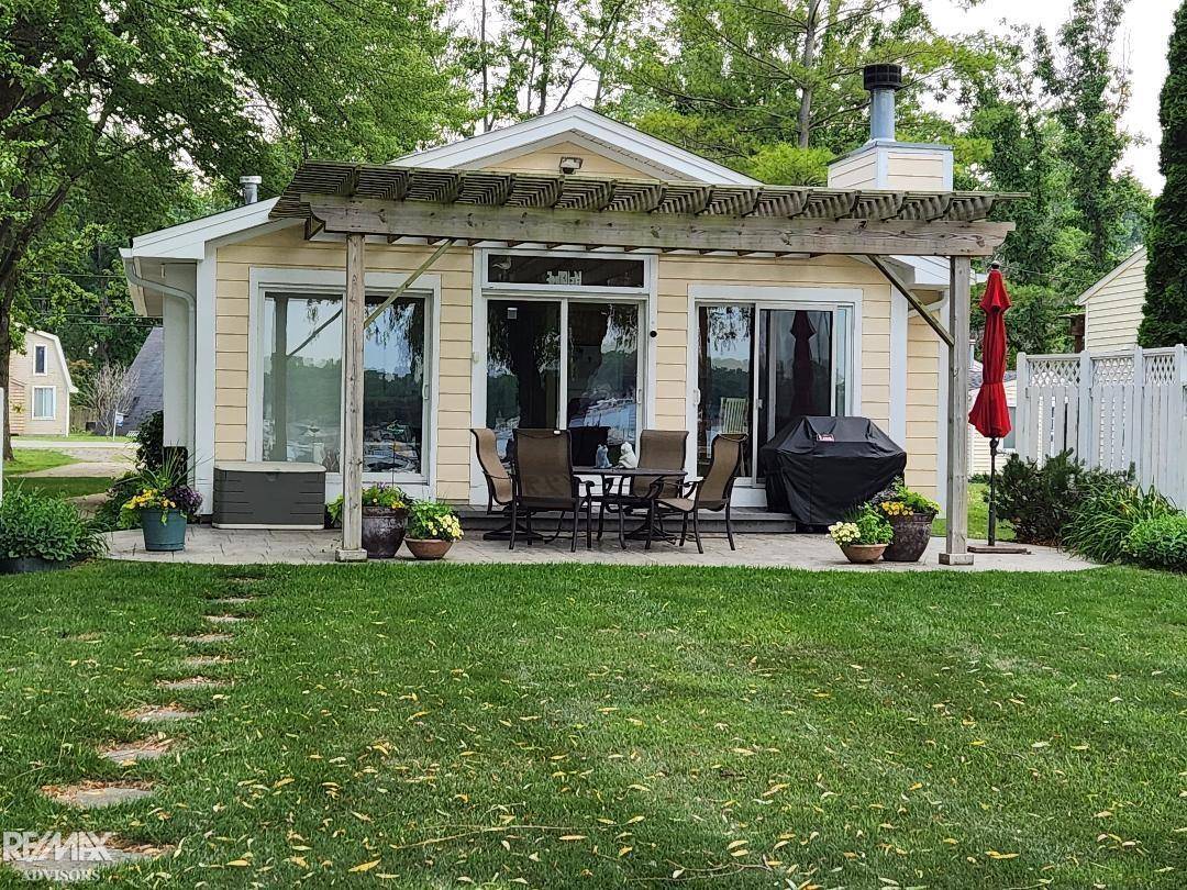 Harsens Island, MI 48028,2100 North Channel DR