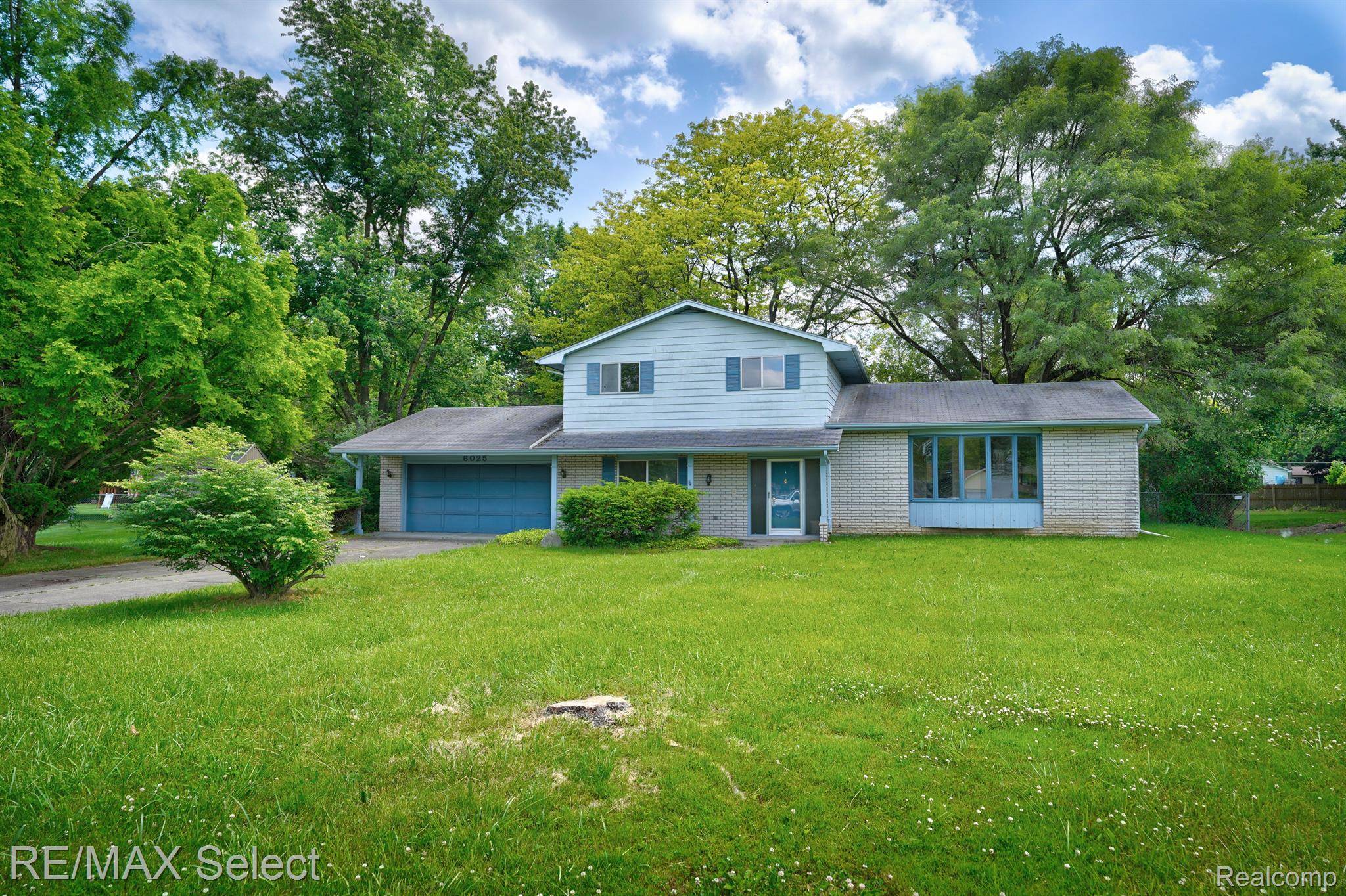 Flint, MI 48532,6025 LANCASTER DR