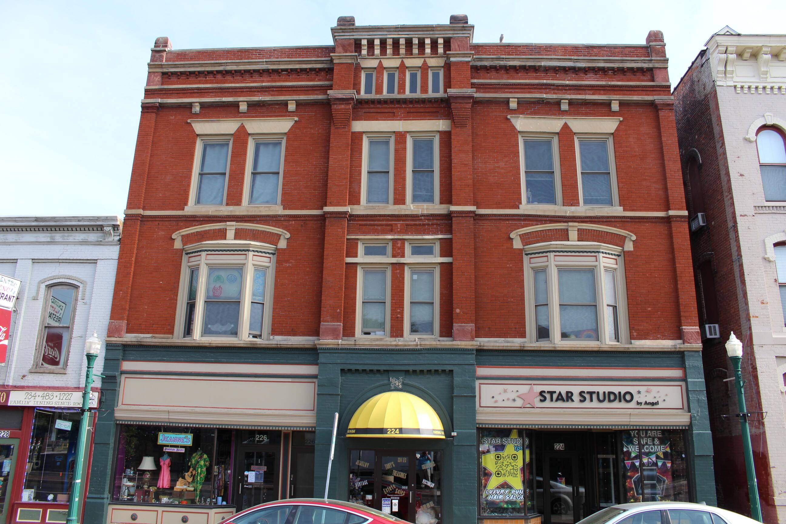 Ypsilanti, MI 48197,224 W Michigan AVE