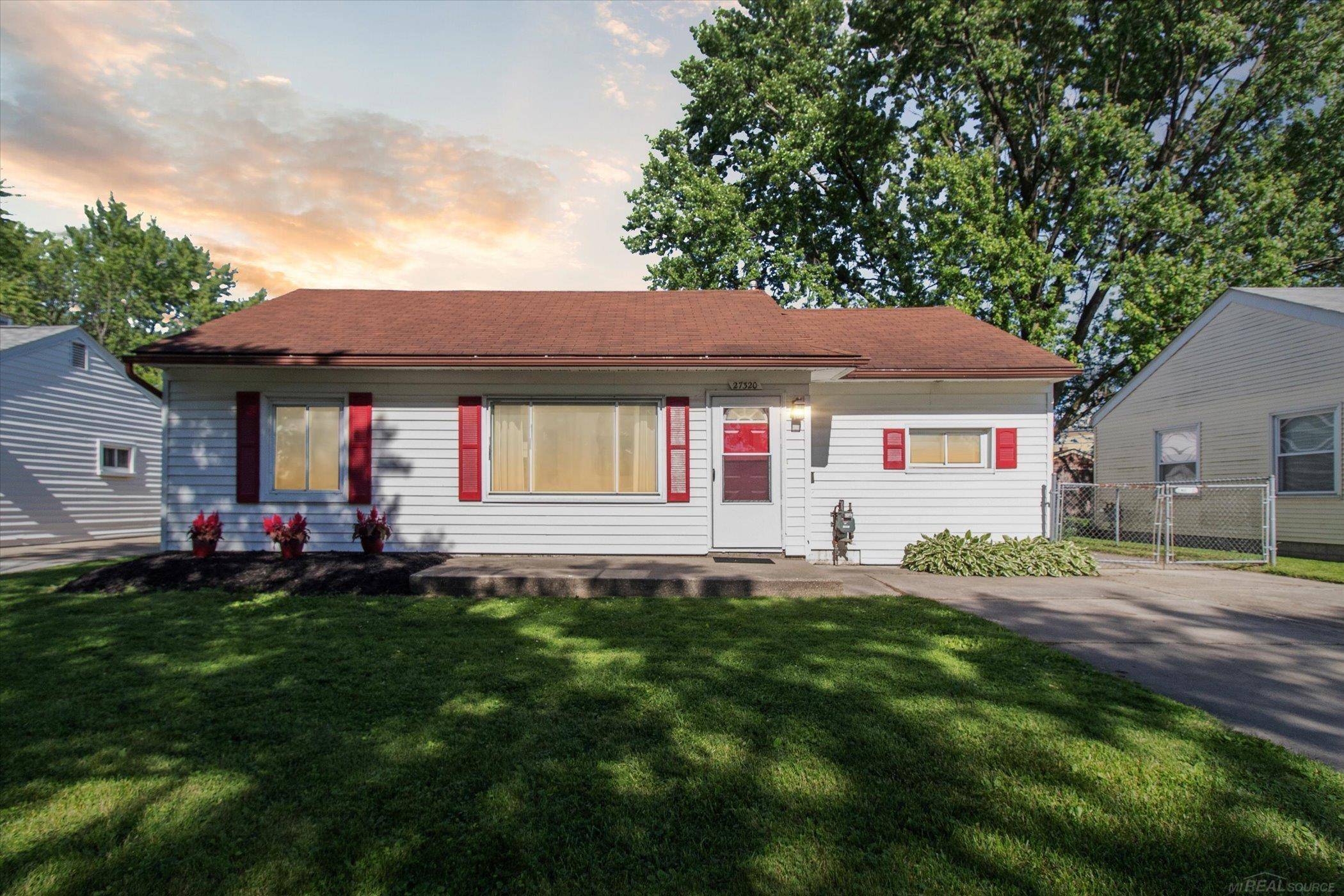 Roseville, MI 48066,27320 Grandmont