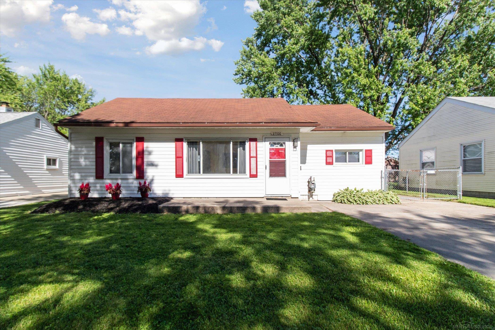 Roseville, MI 48066,27320 Grandmont