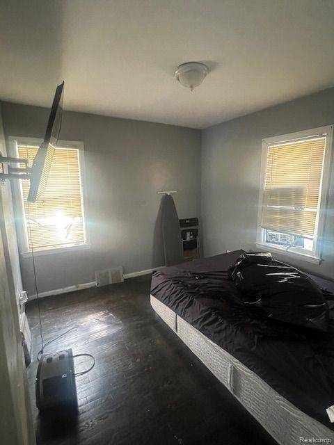 Detroit, MI 48219,19007 HEYDEN ST