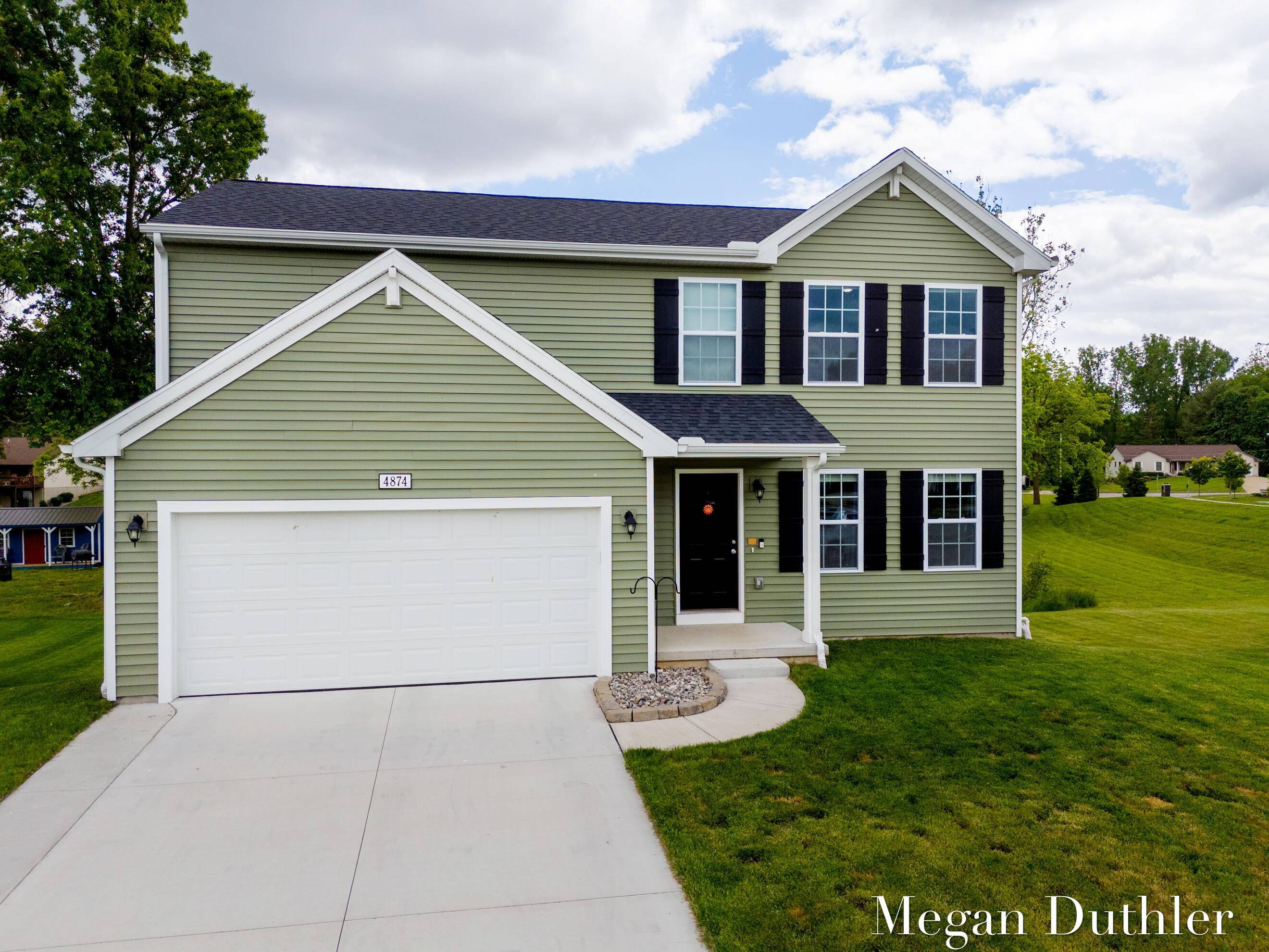 Hudsonville, MI 49426,4874 Shadow Creek DR