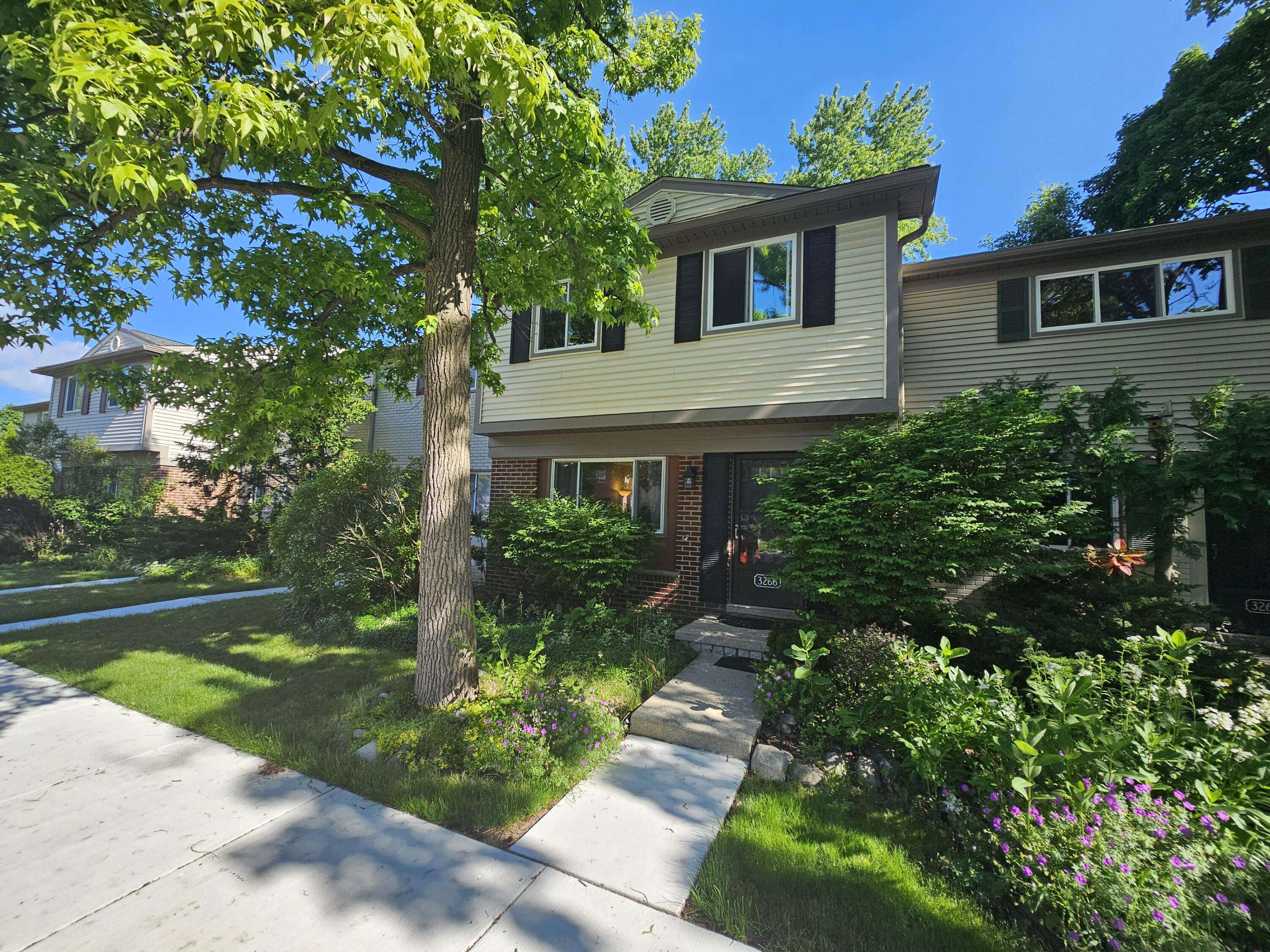 Ann Arbor, MI 48108,3266 Williamsburg RD