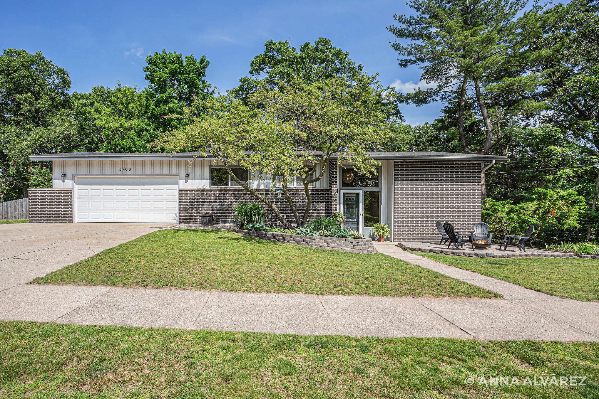 Grand Rapids, MI 49525,3708 Keeweenaw DR NE