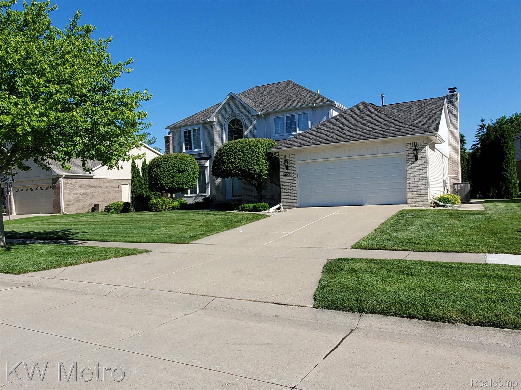 Troy, MI 48085,2901 CHIPPEWA DR