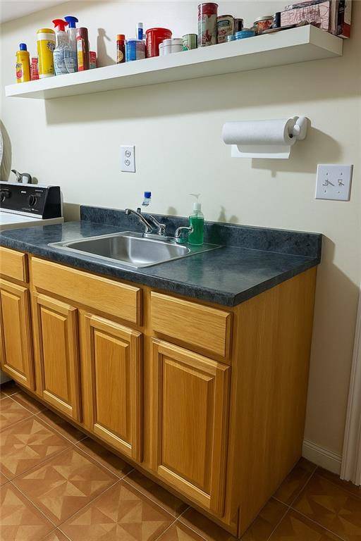 Brooklyn, NY 11203,303 East 48th ST