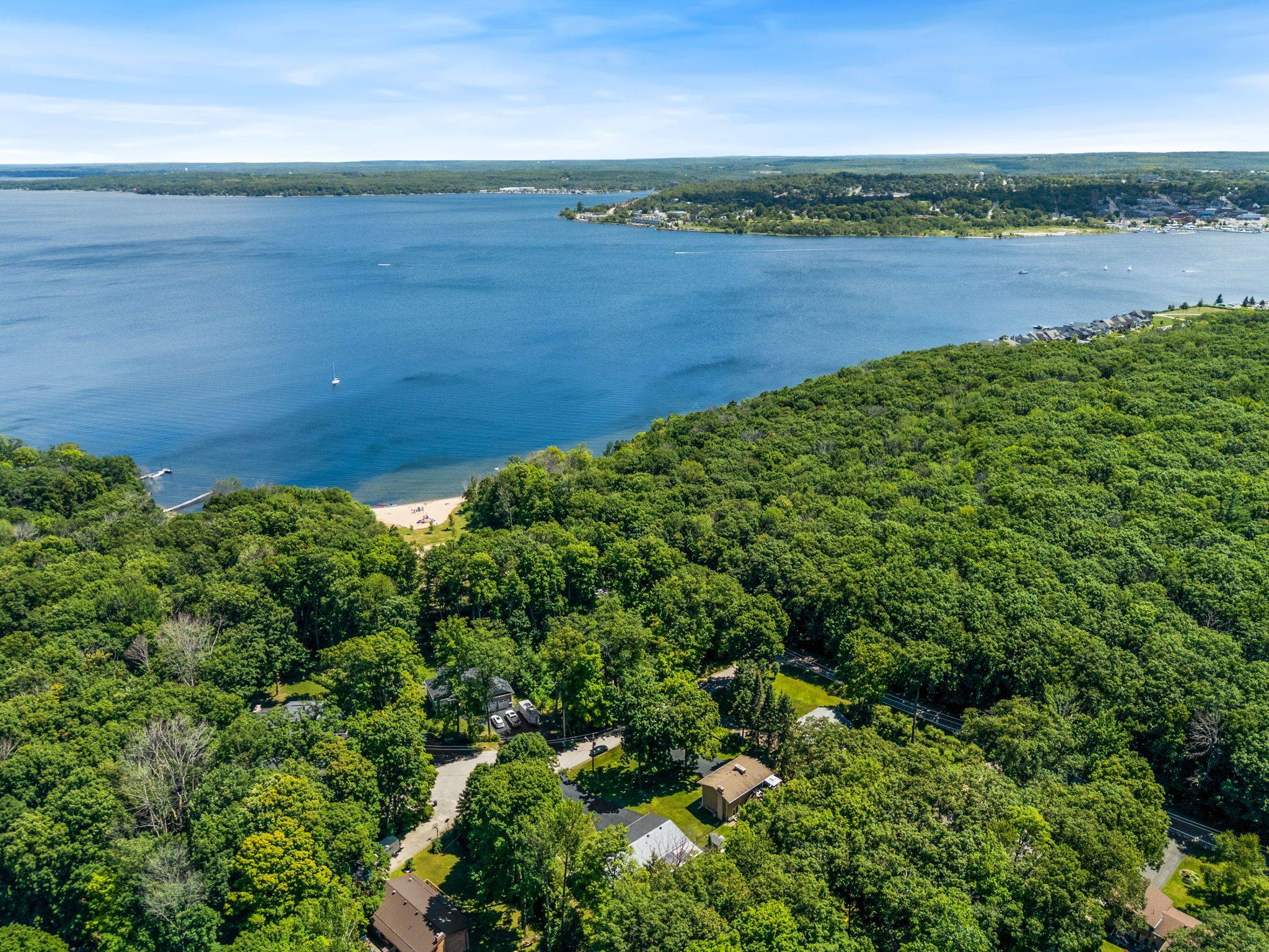 Midland, ON L4R 5G3,470 Parkview CT