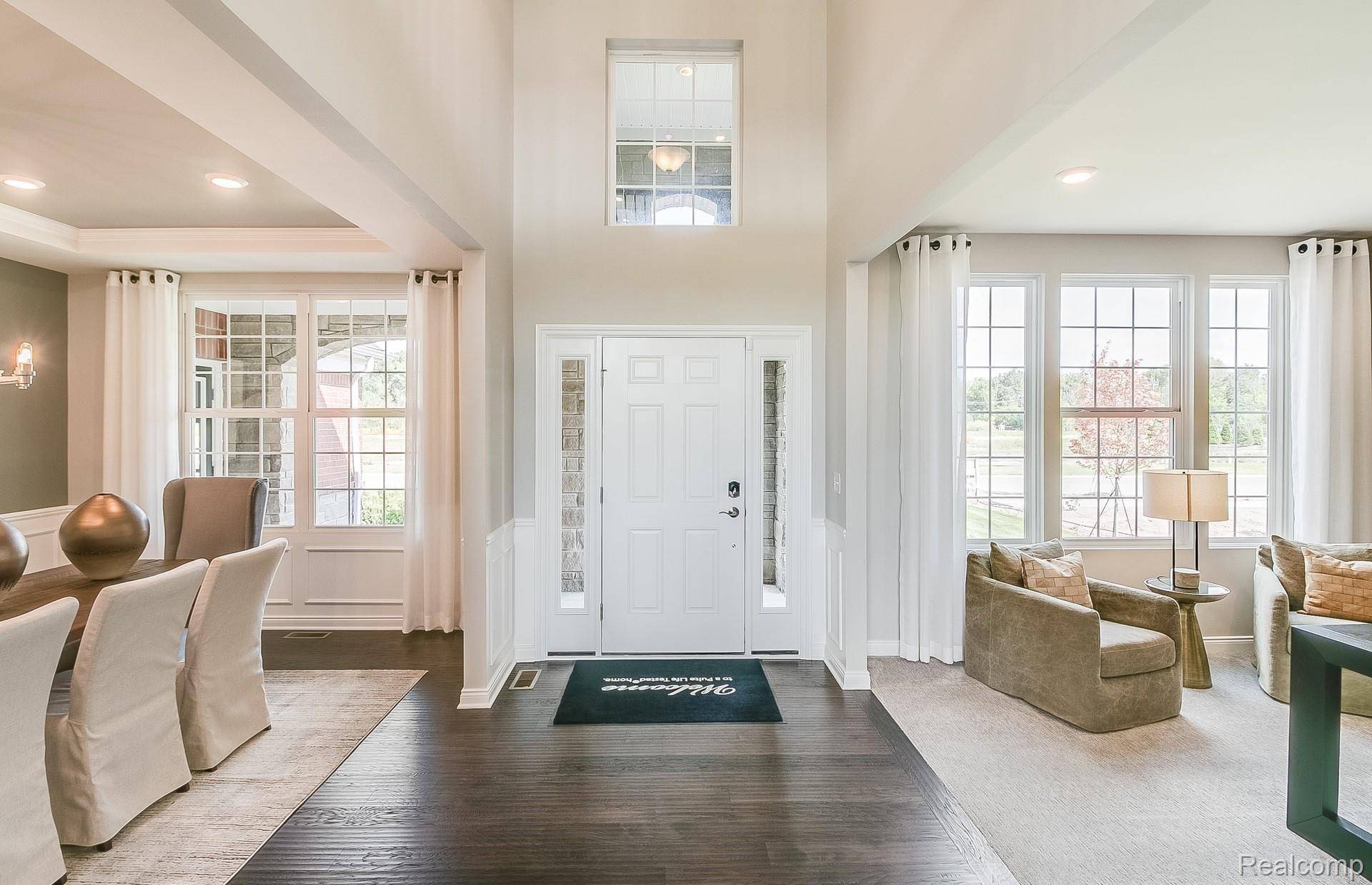 Canton, MI 48187,7576 Evergreen TRL