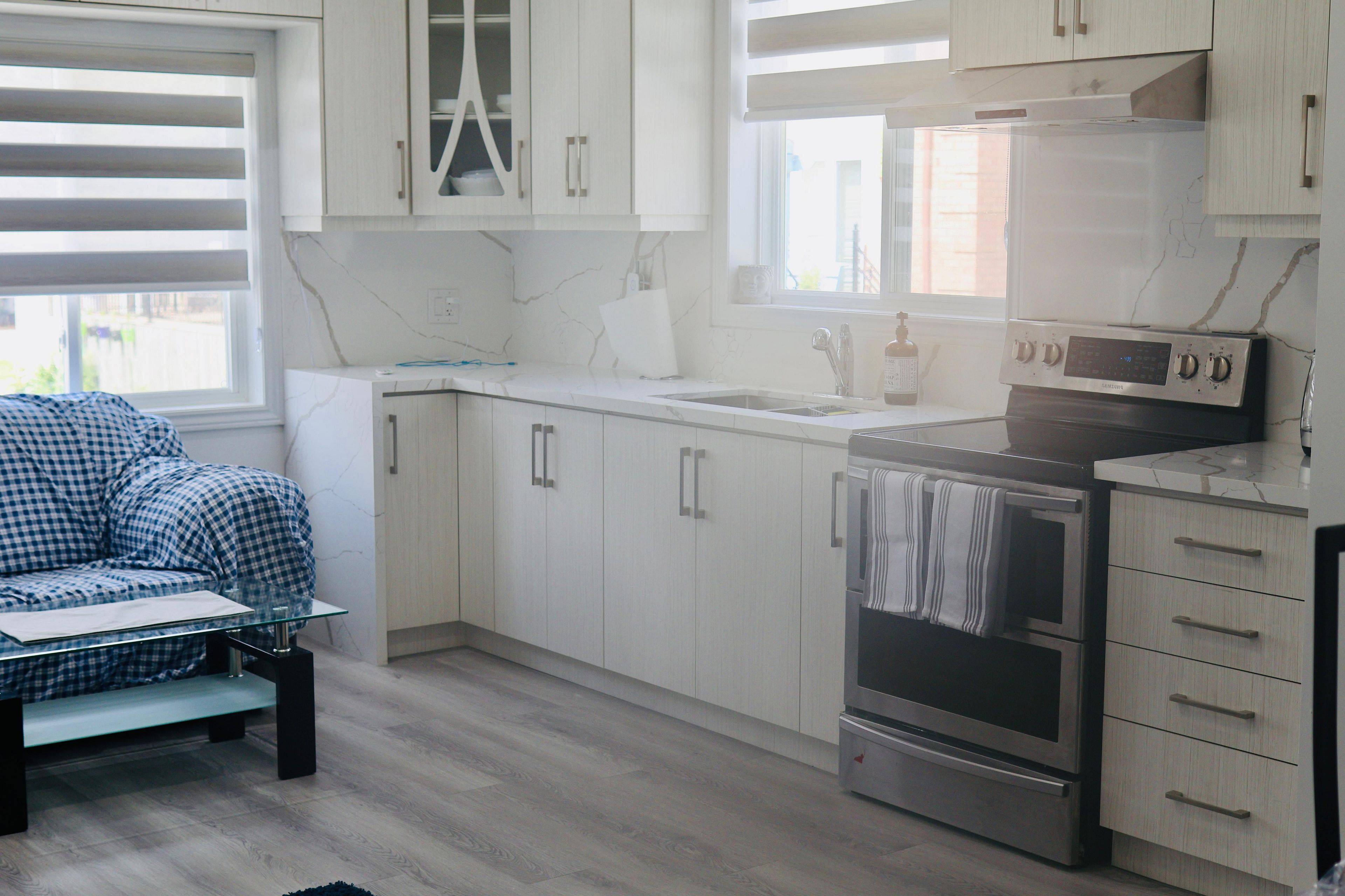 Brampton, ON L6P 0R6,28 Estateview CIR #Garden Suit