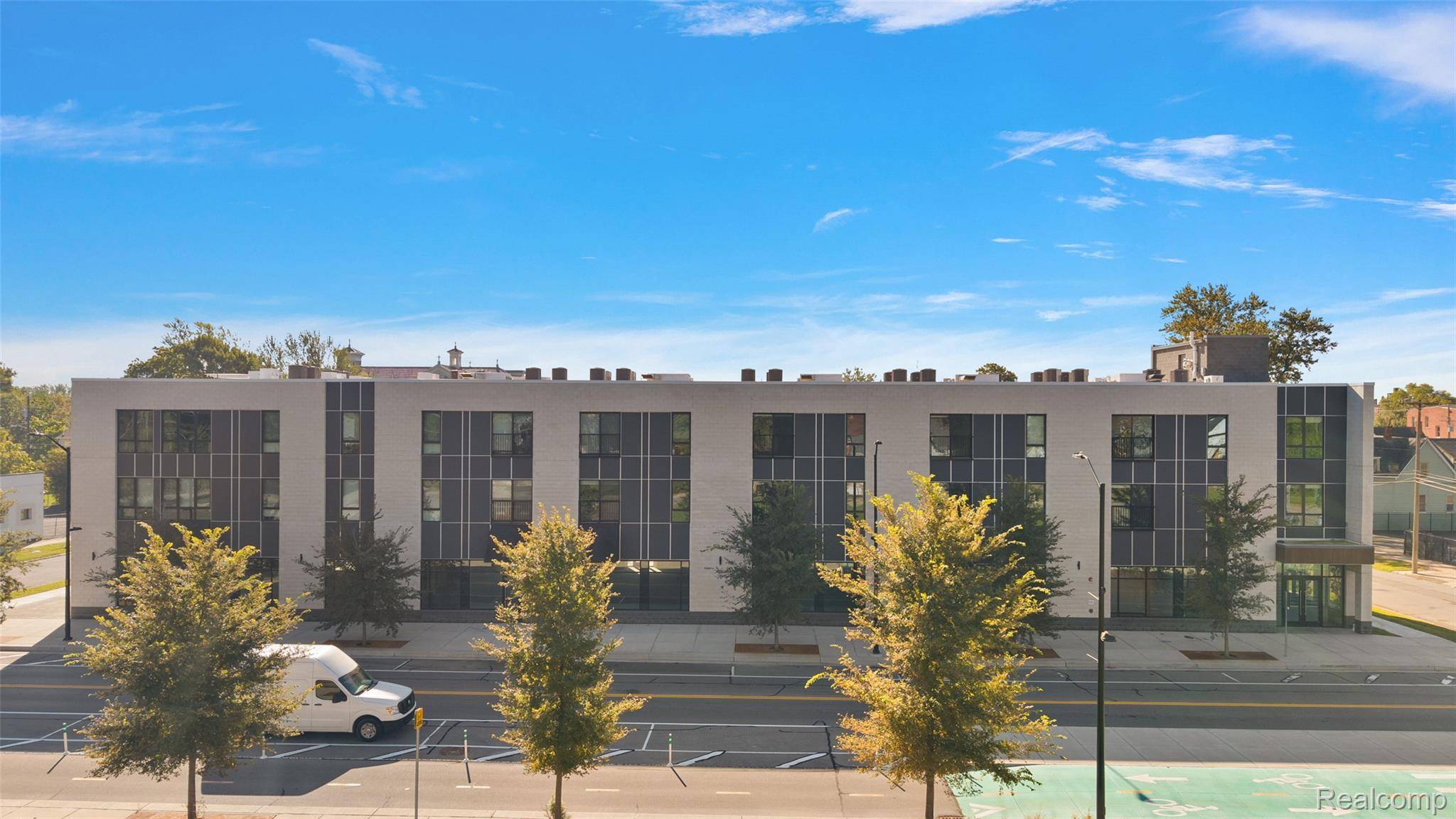 Detroit, MI 48214,7410 Kercheval ST #1