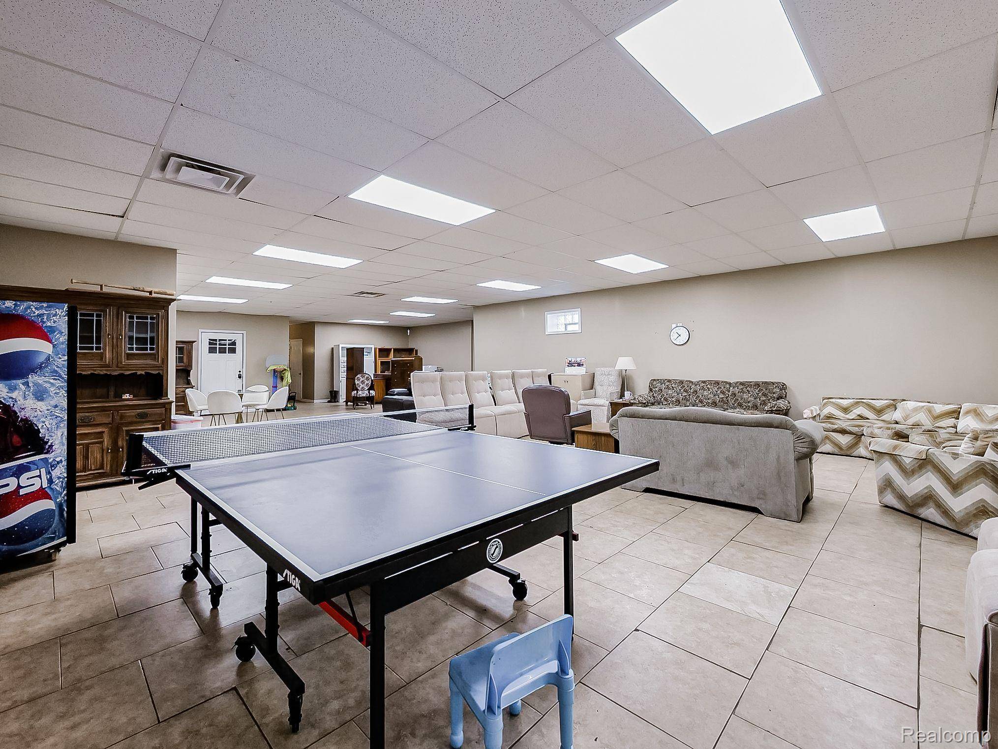 Detroit, MI 48227,15735 SCHAEFER