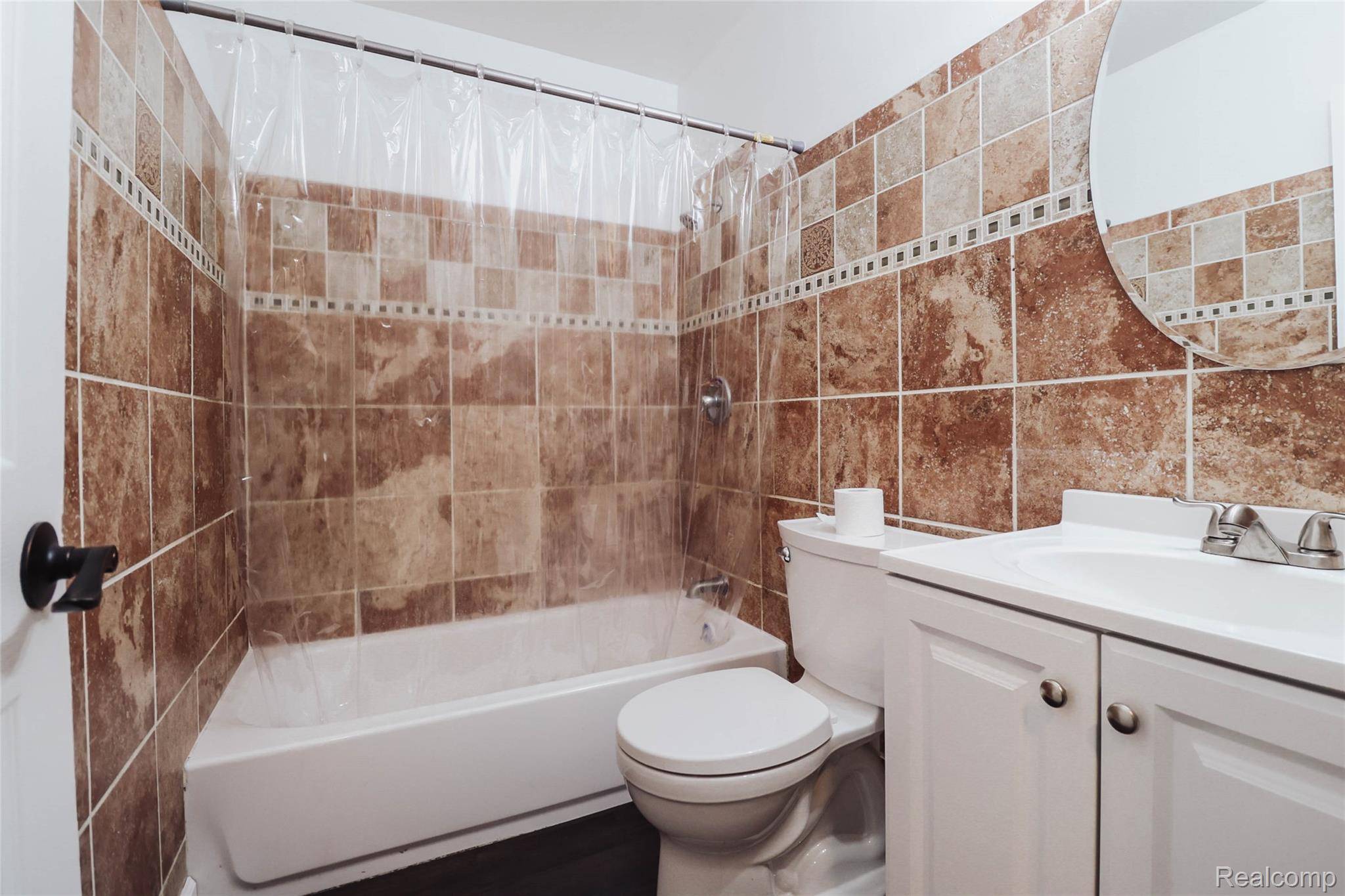 Detroit, MI 48219,18434 Wormer ST