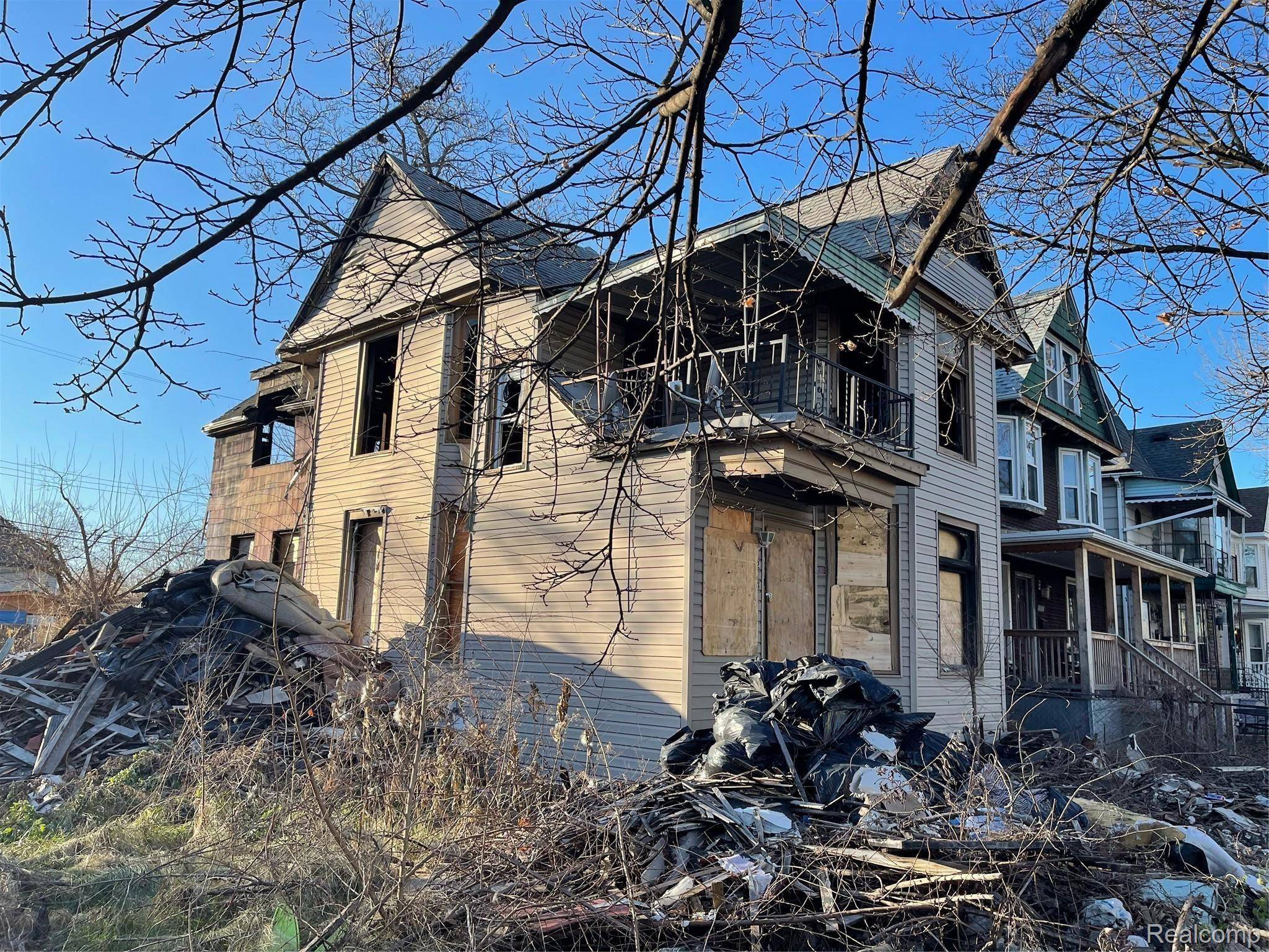 Detroit, MI 48209,2069 CLARKDALE ST