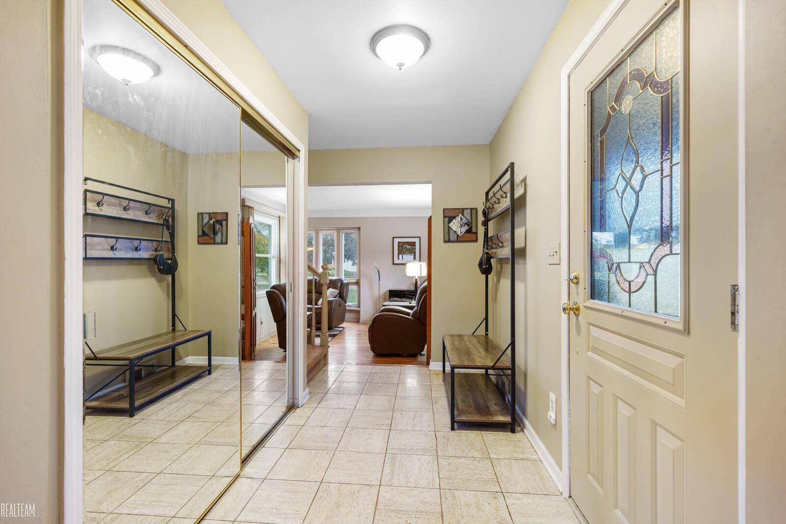 Warren, MI 48093,32049 Cambridge DR