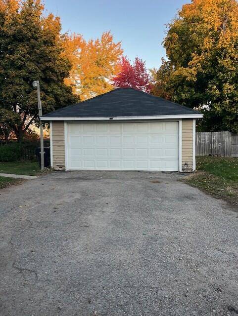 Wyoming, MI 49509,834 Burton ST SW