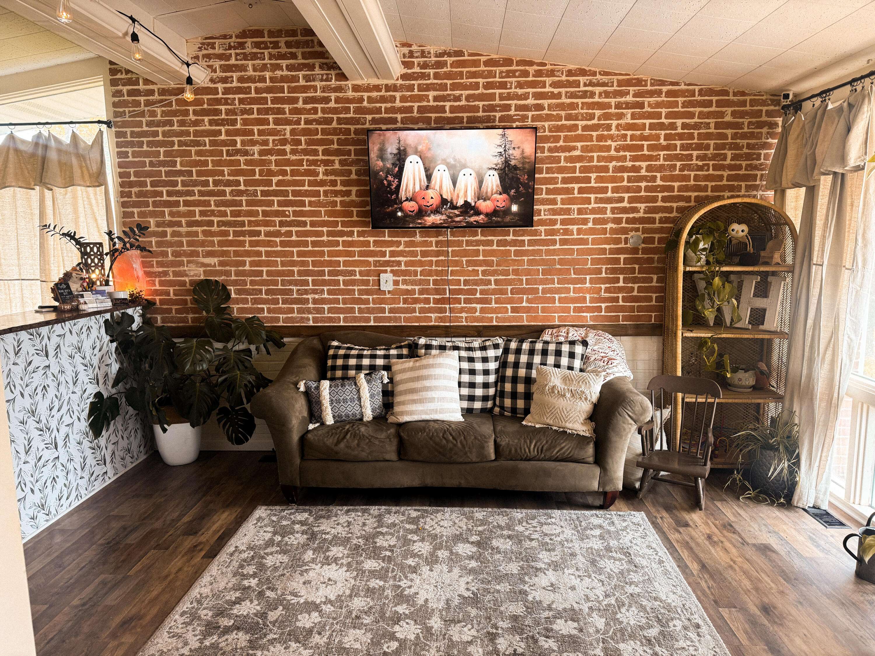 Adrian, MI 49221,750 High ST