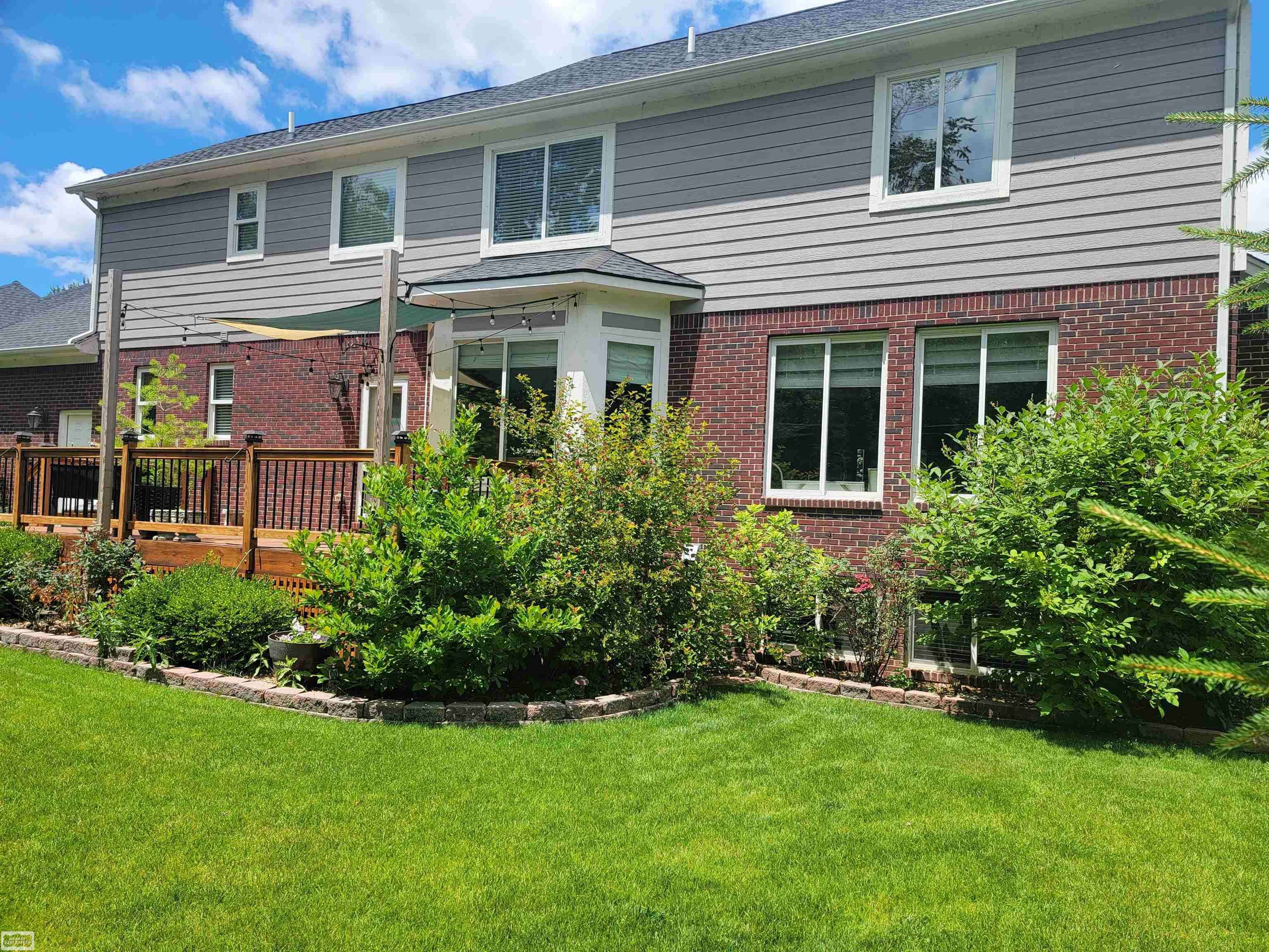 Harrison Twp, MI 48045,37832 Trillium PL