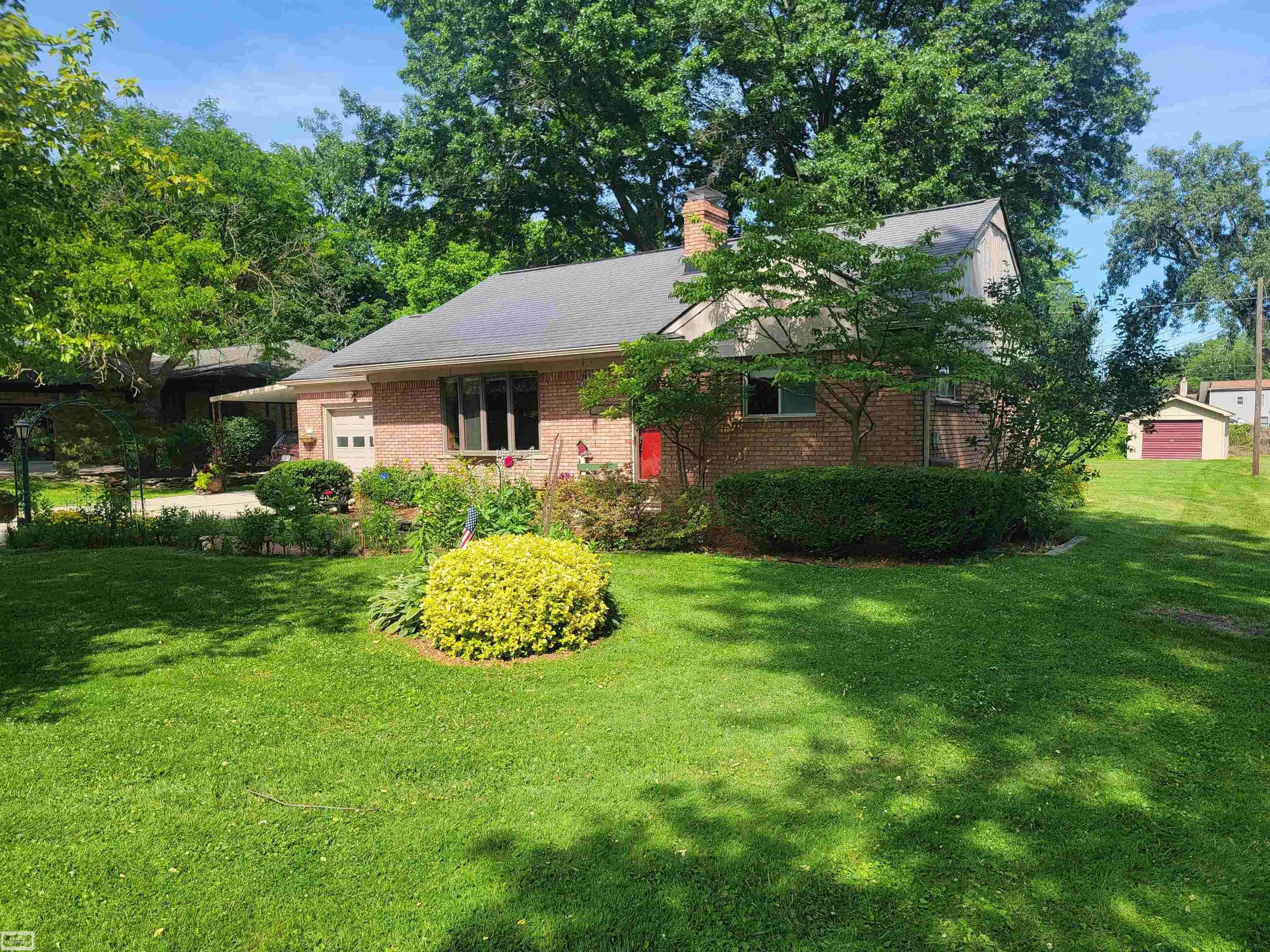 Harrison Twp, MI 48045,39100 Willowmere ST