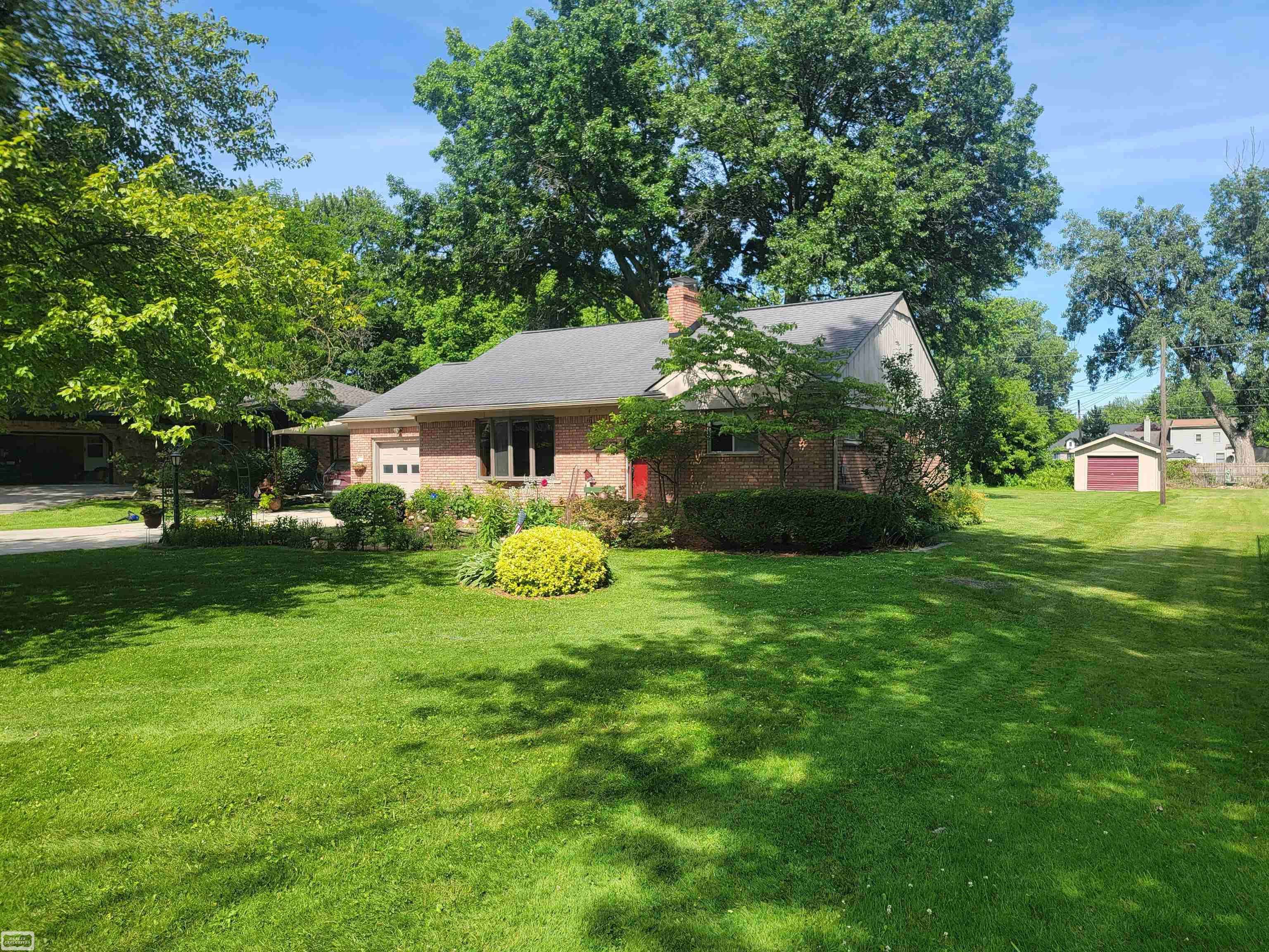 Harrison Twp, MI 48045,39100 Willowmere ST