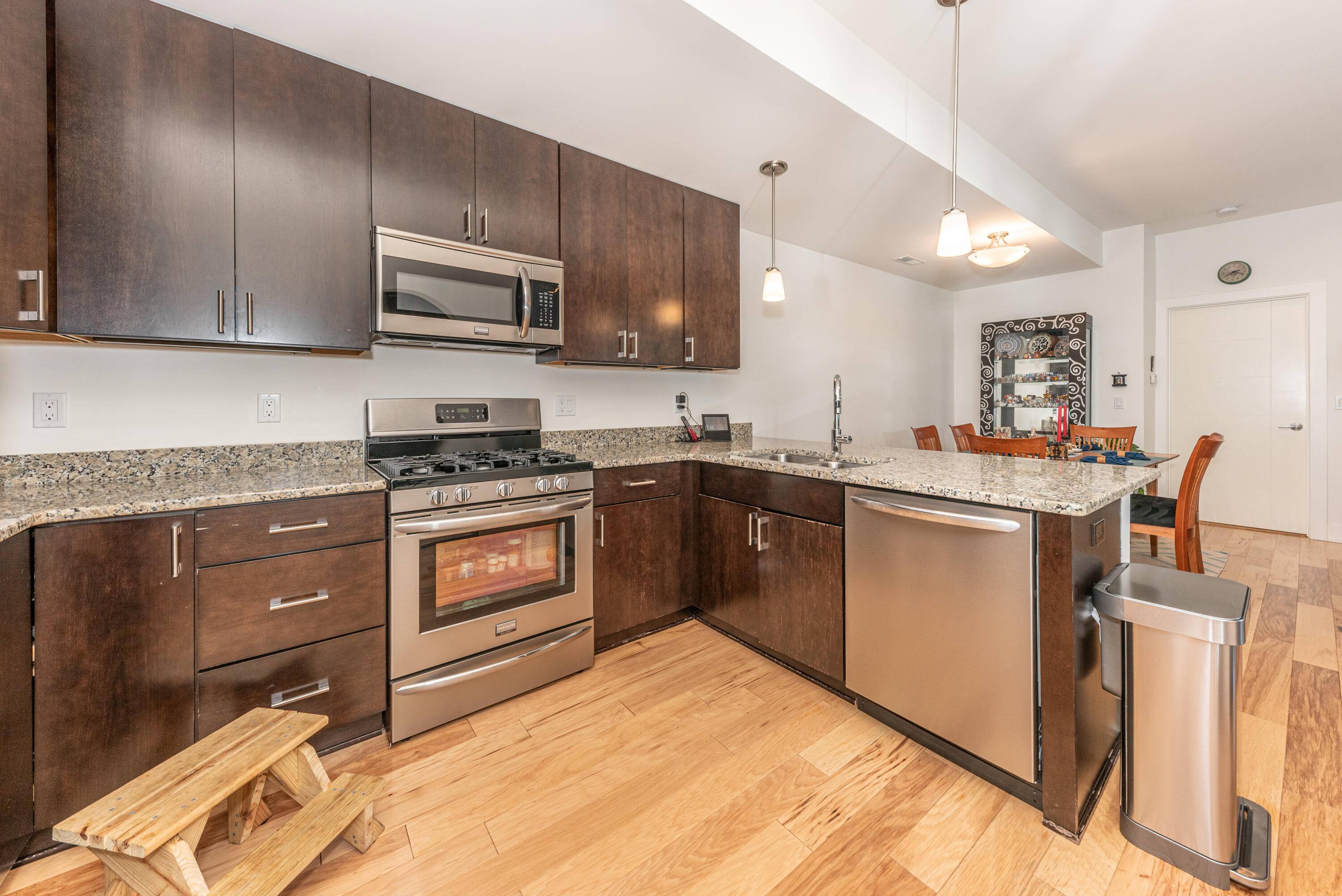 Ann Arbor, MI 48103,121 W Kingsley ST #201