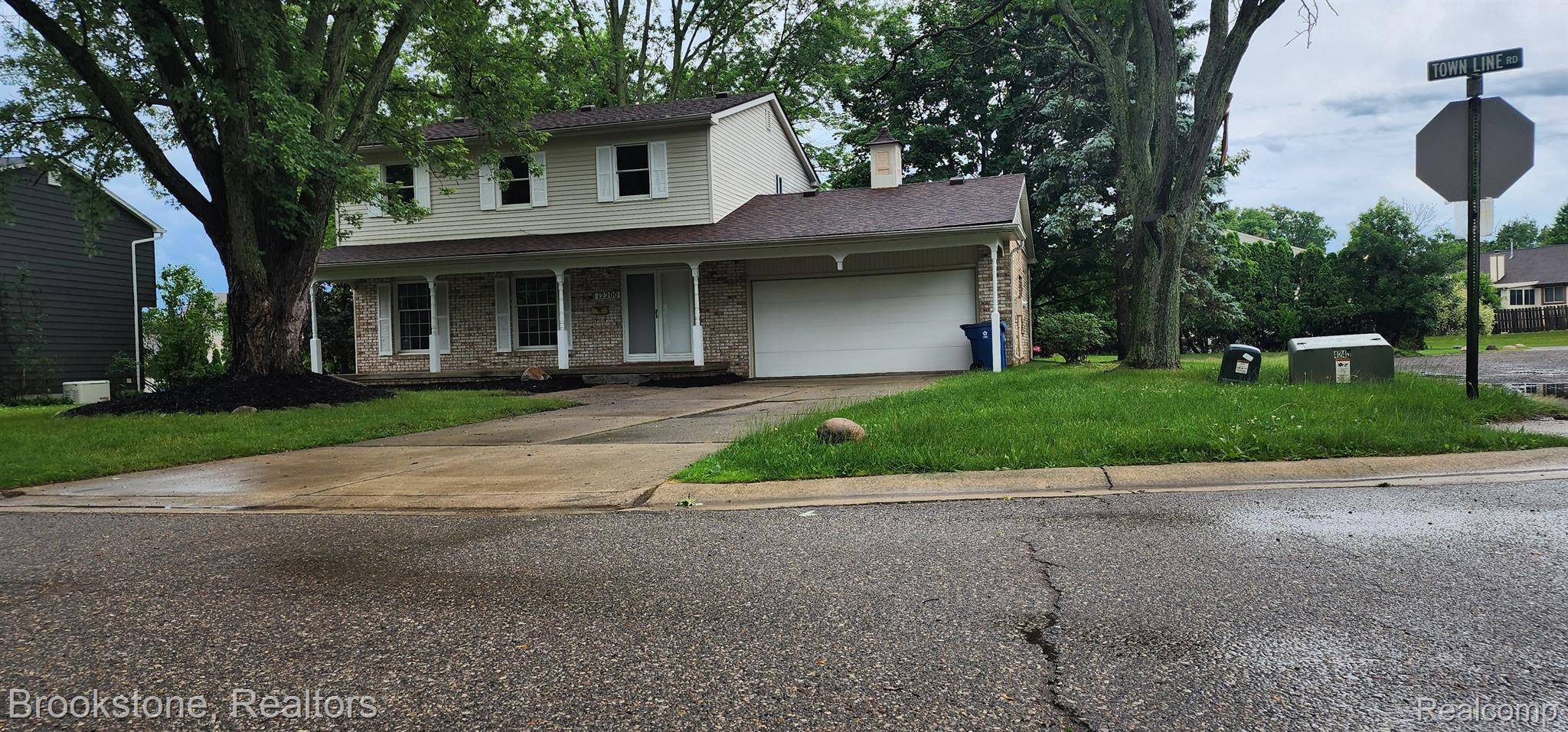 Grand Blanc, MI 48439,12200 TOWNLINE RD