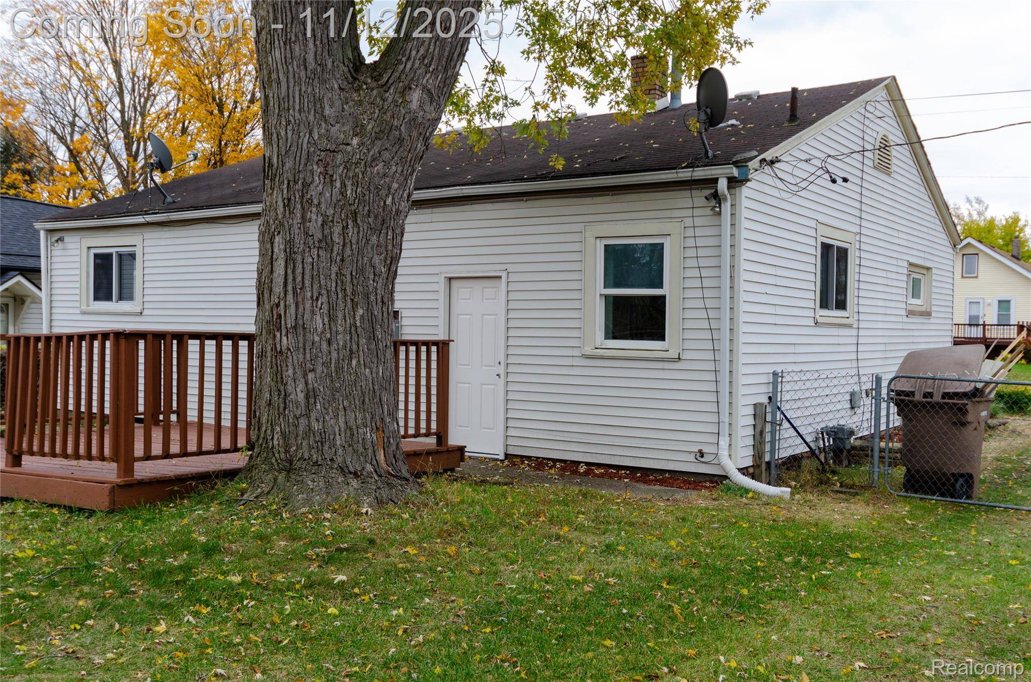 Pontiac, MI 48340,577 Peacock AVE