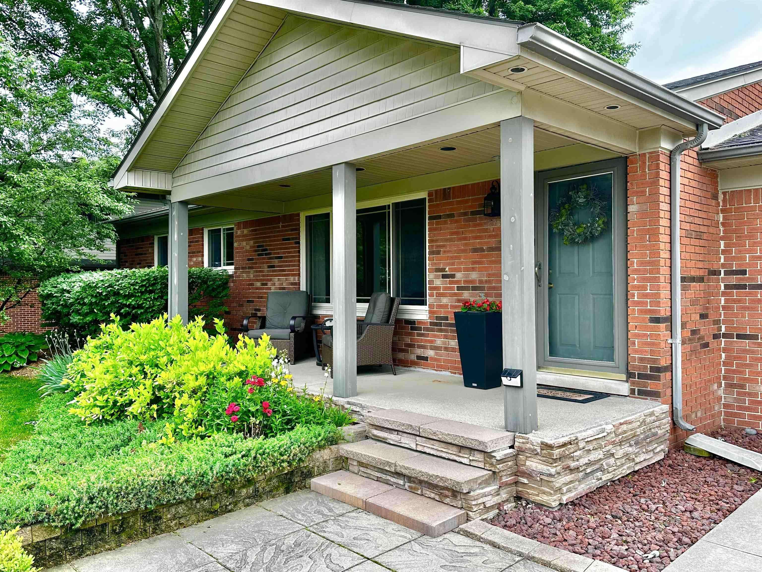 Harrison Twp, MI 48045,39479 N Blom Dr DR