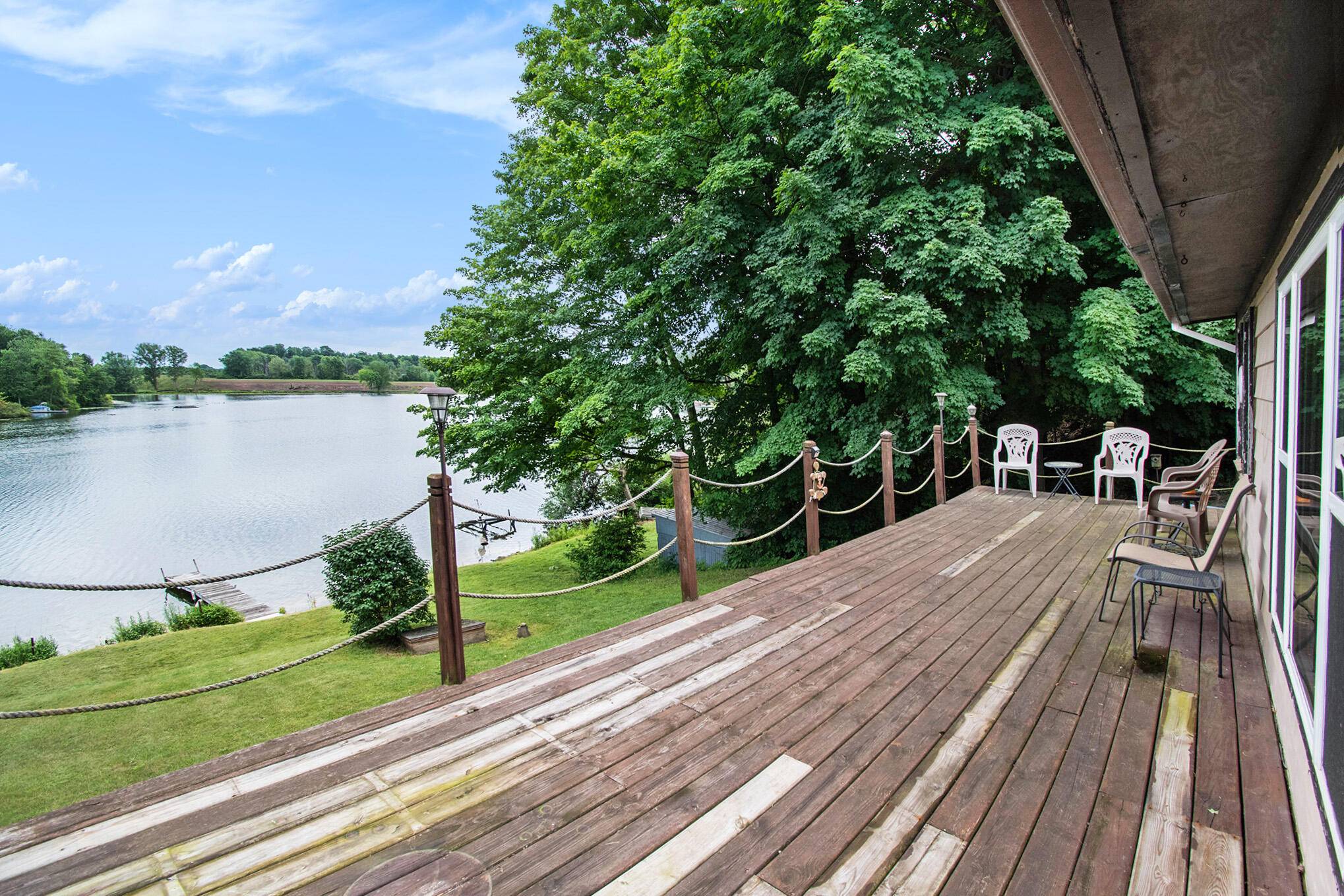 Casnovia, MI 49318,181 Mill ST