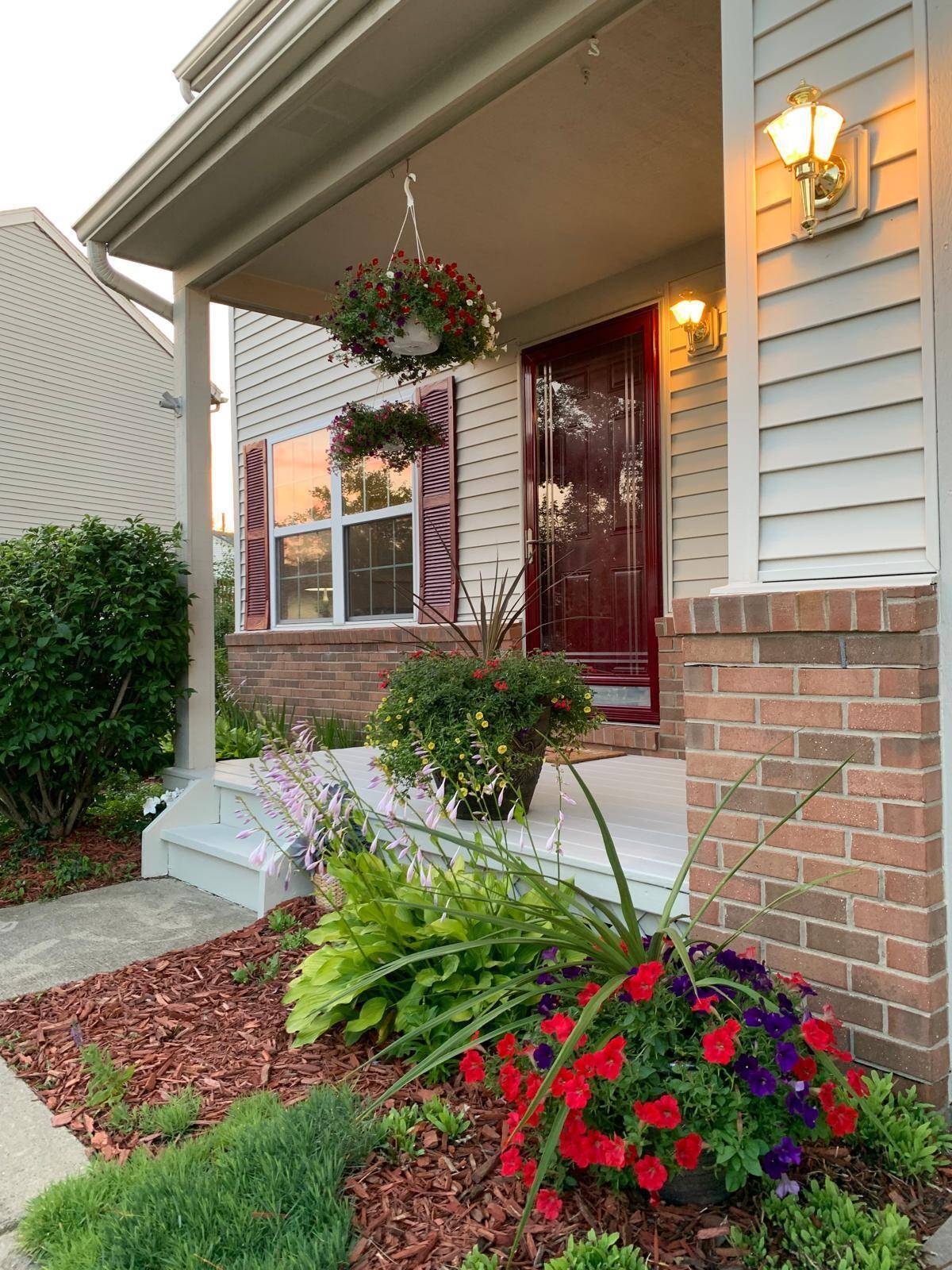 Ypsilanti, MI 48197,7187 Spy Glass LN