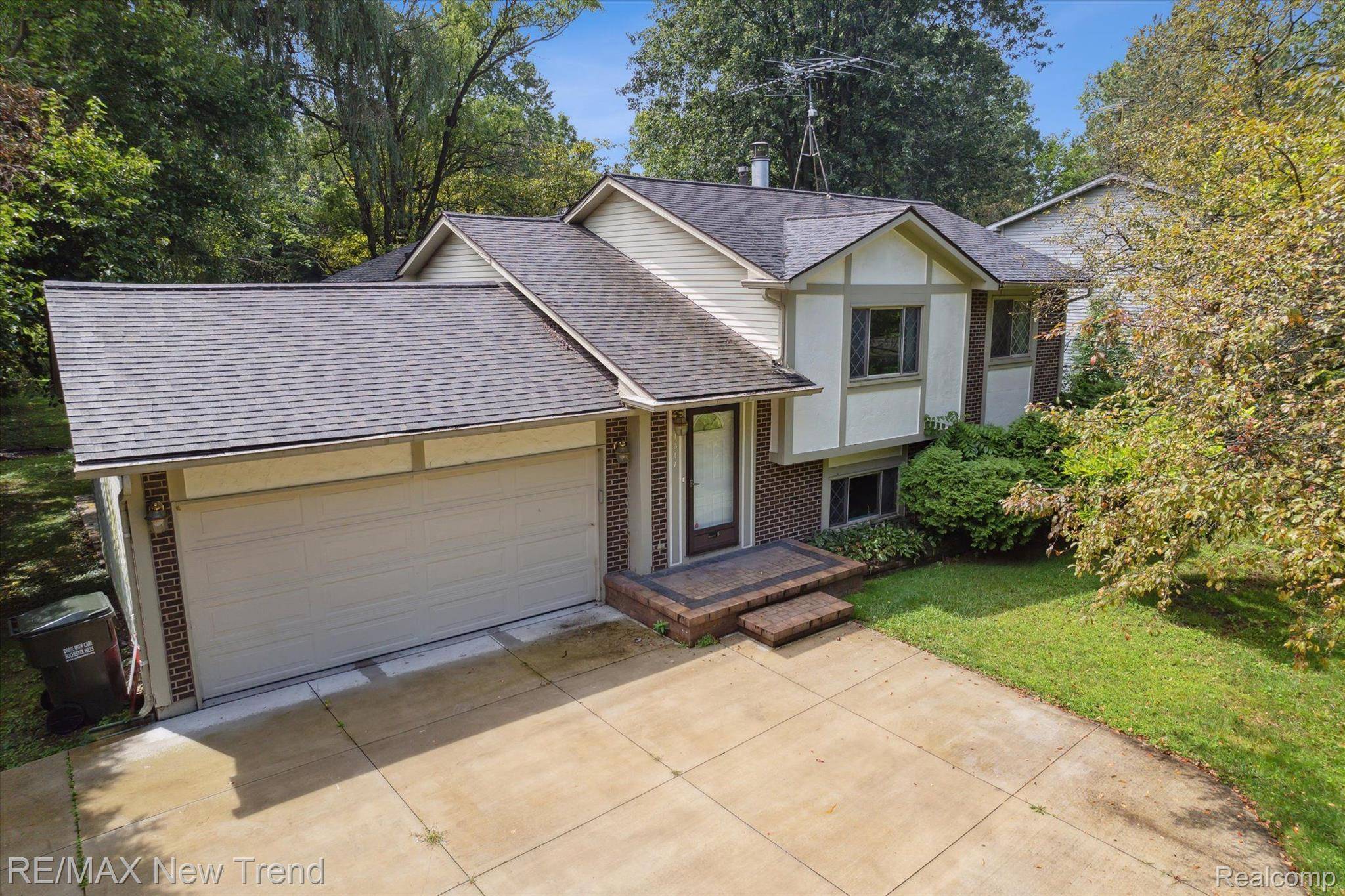 Rochester Hills, MI 48309,1347 RUBY AVE