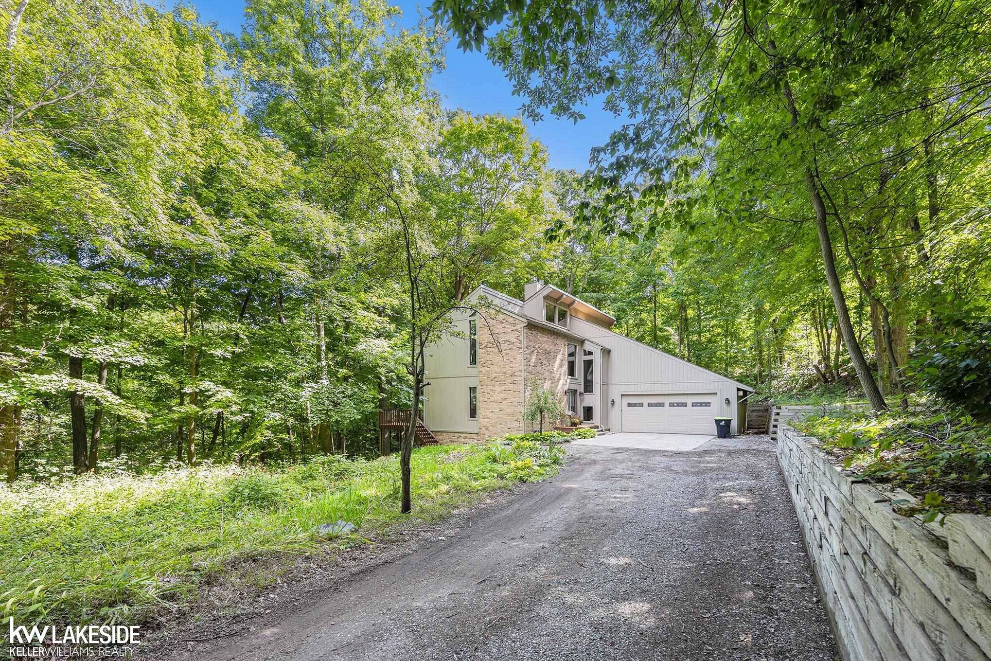 Addison Twp, MI 48367,1601 Lakeville RD