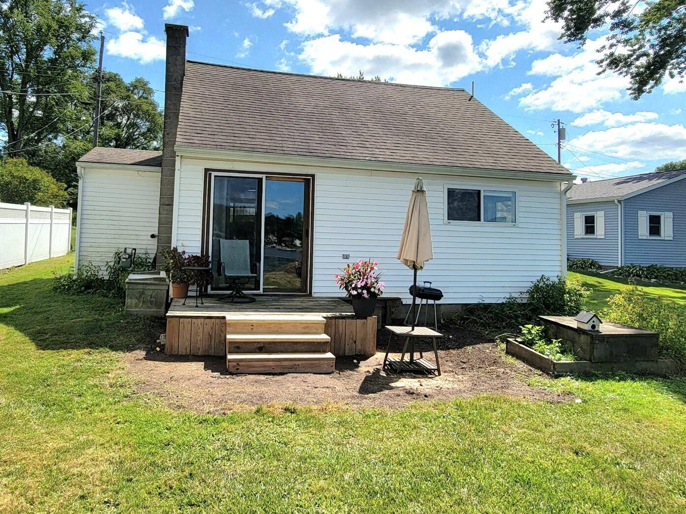 Conklin, MI 49403,2747 Van Dyke ST