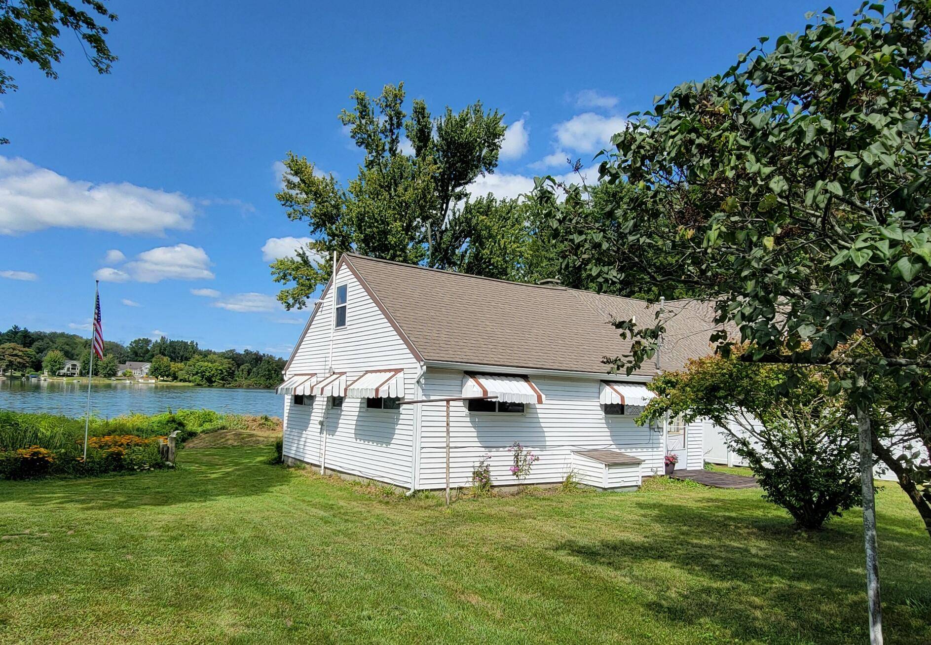 Conklin, MI 49403,2747 Van Dyke ST