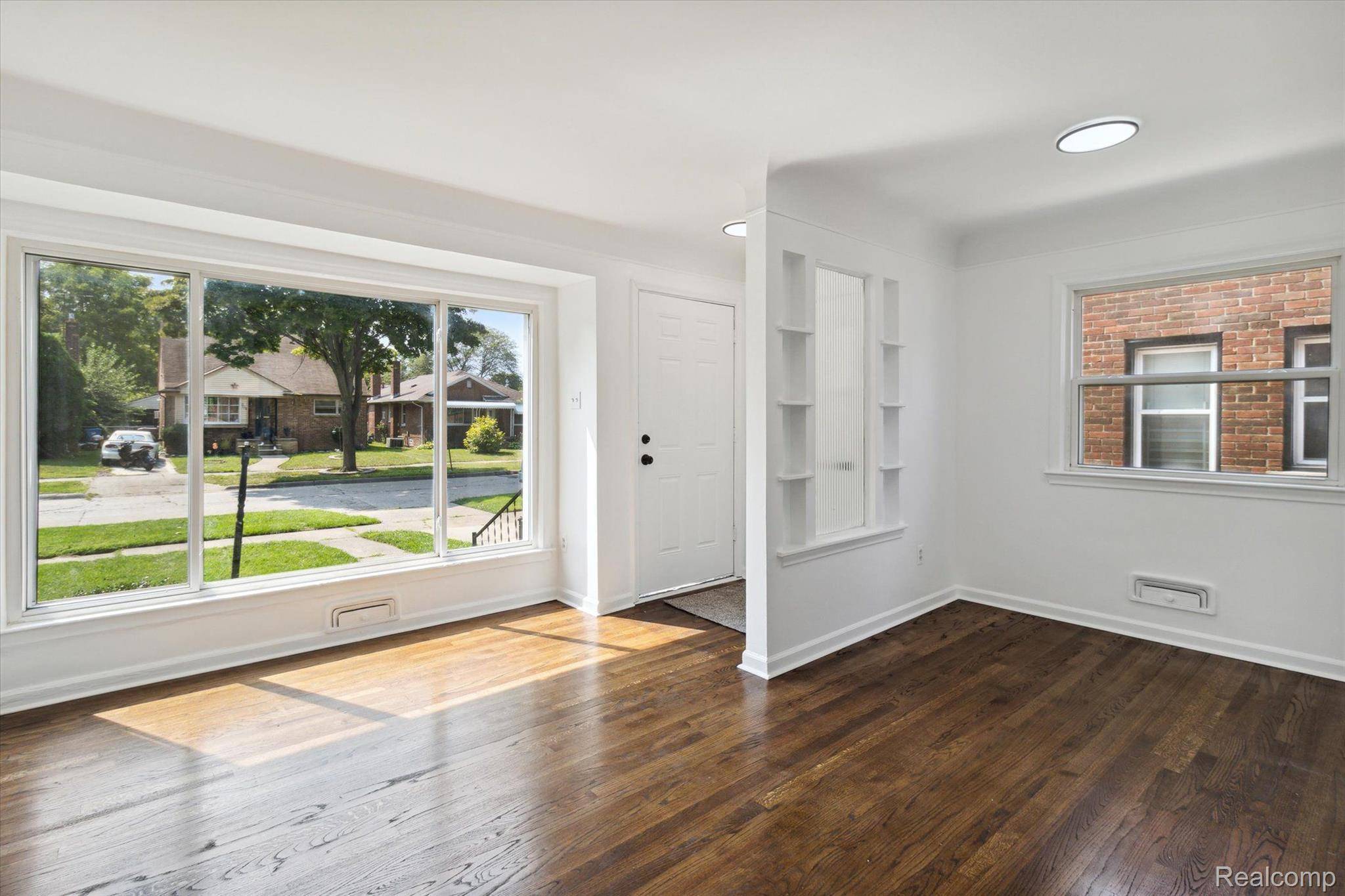 Inkster, MI 48141,311 AMHERST ST