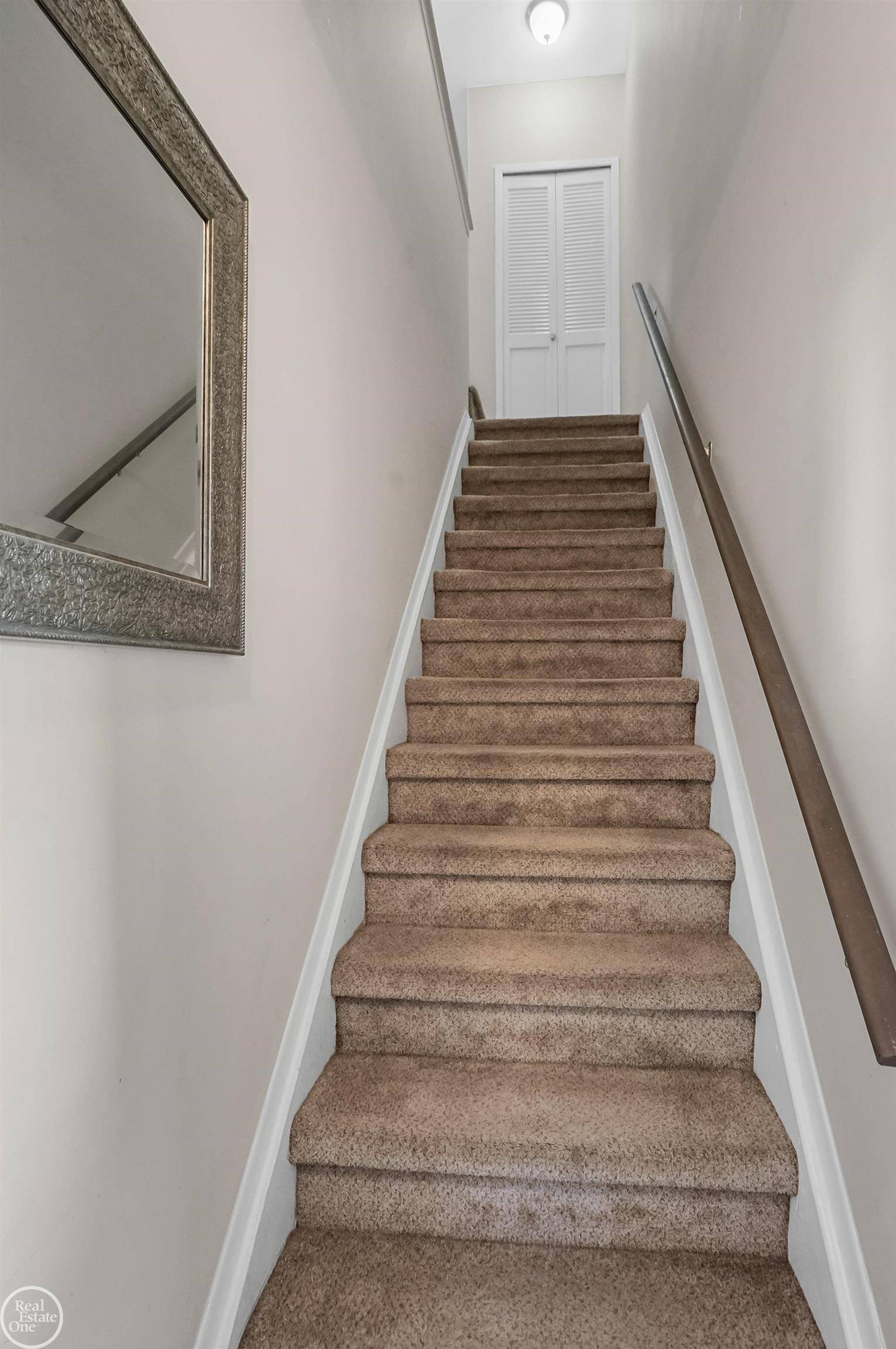 Harrison Twp, MI 48045,24697 Meadow LN