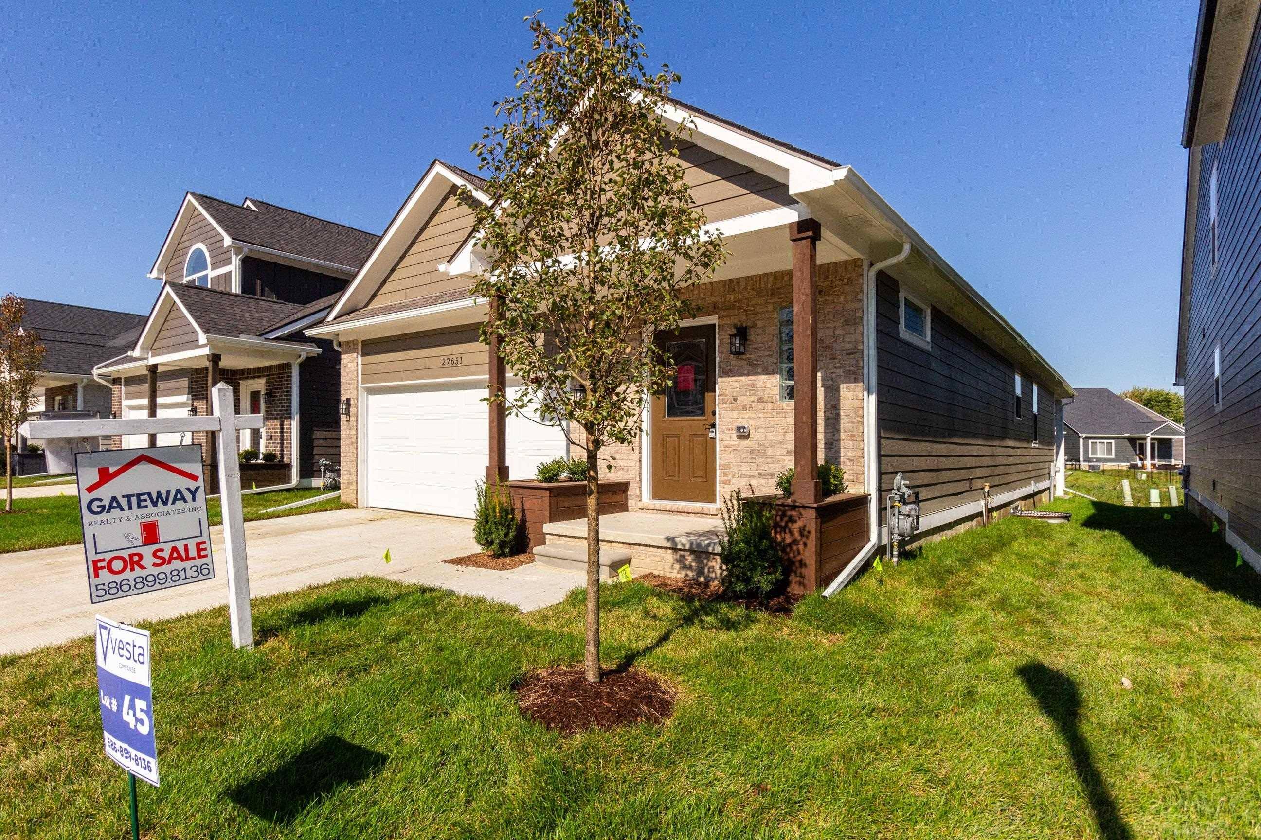 Chesterfield Twp, MI 48047,27651 Maryjane Lane E