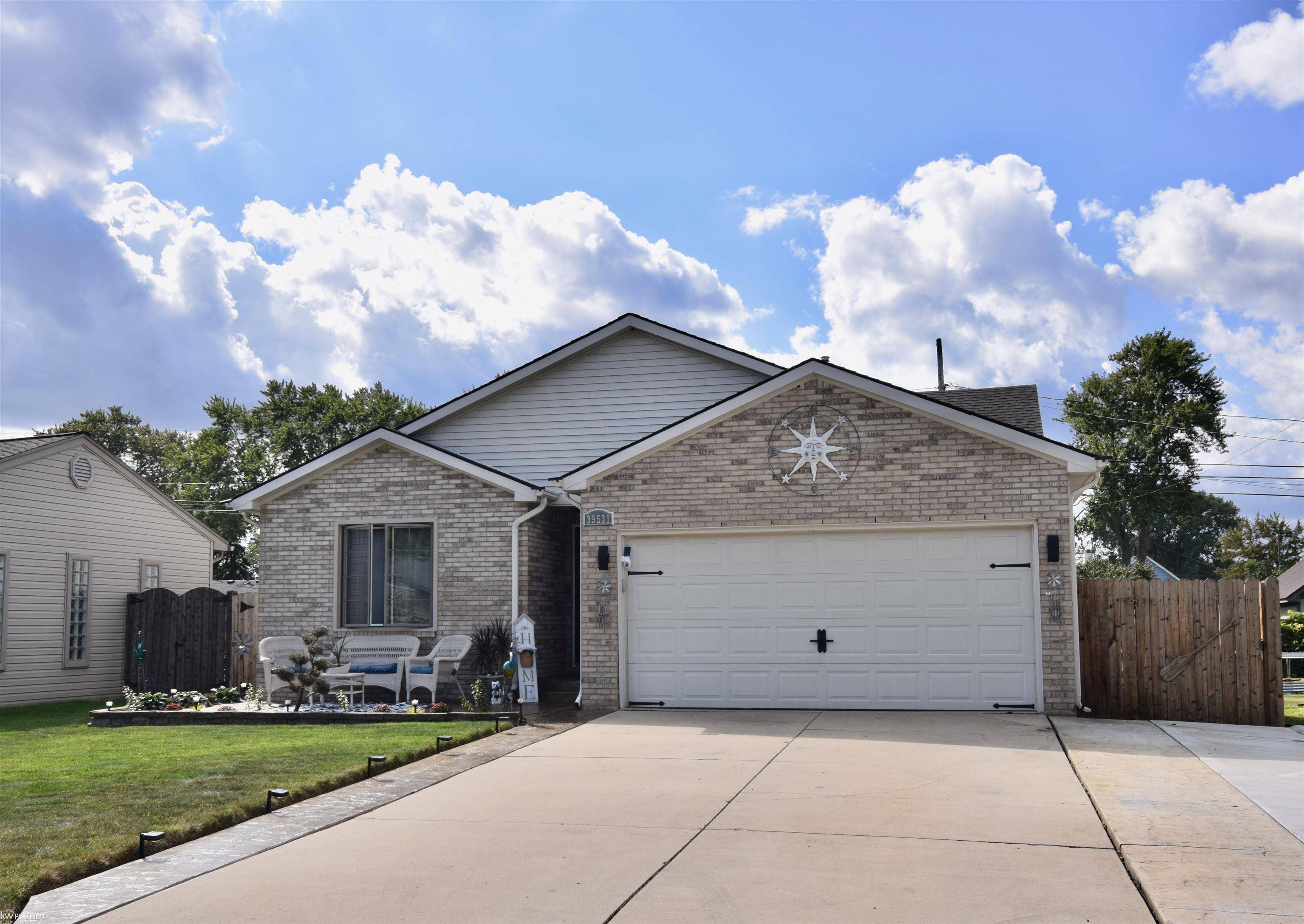 Harrison Twp, MI 48045,39531 Prentiss ST