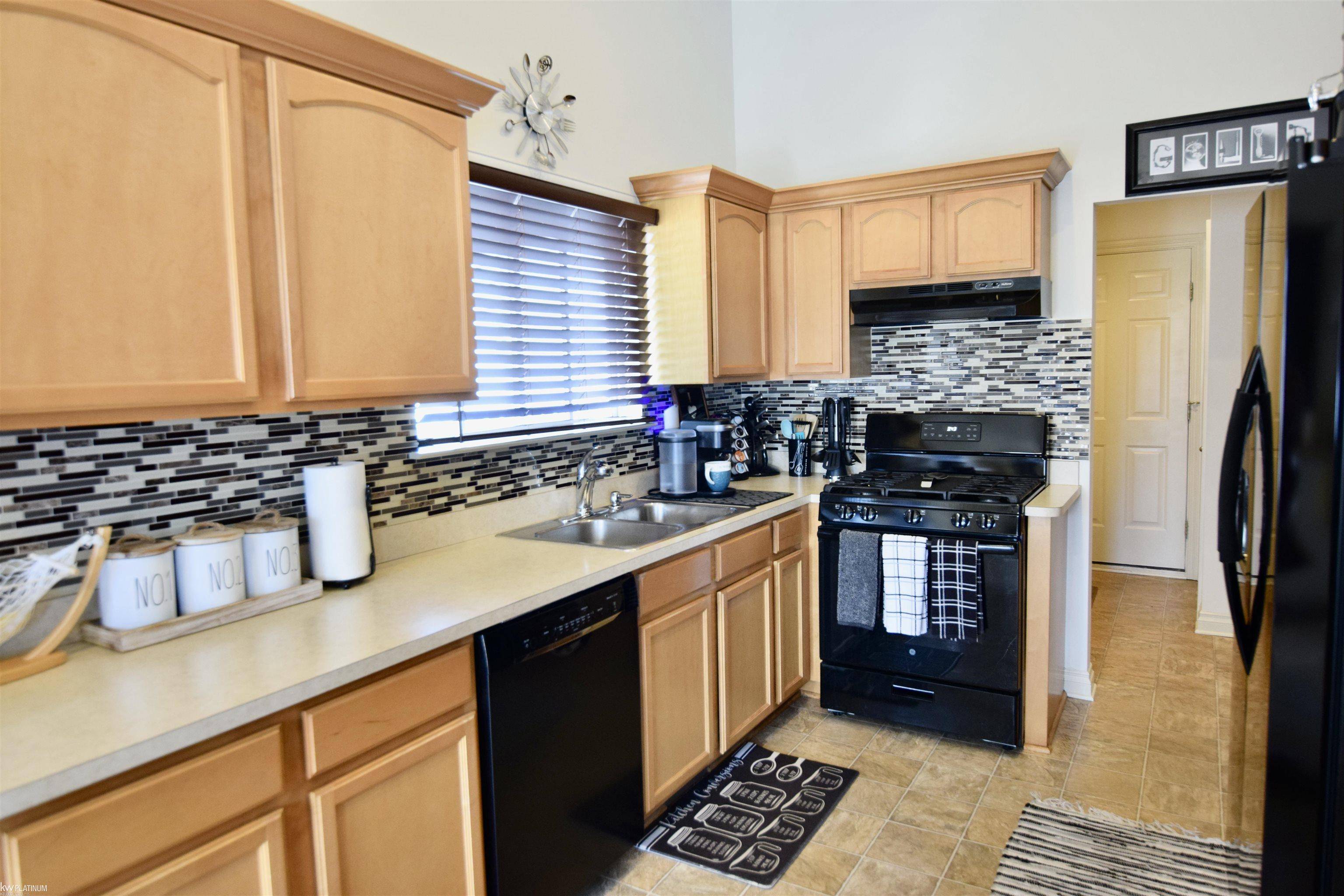 Harrison Twp, MI 48045,39531 Prentiss ST