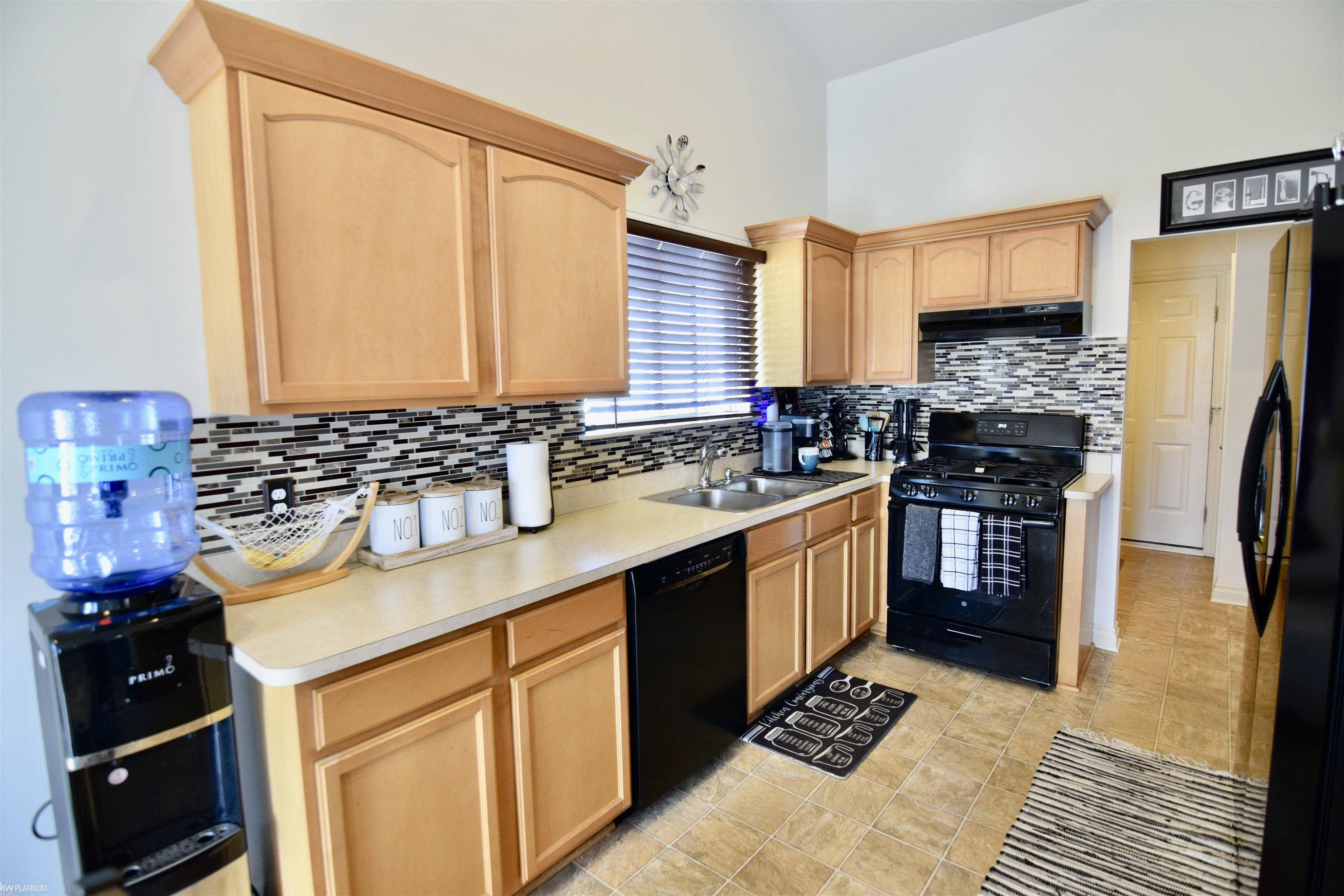 Harrison Twp, MI 48045,39531 Prentiss ST