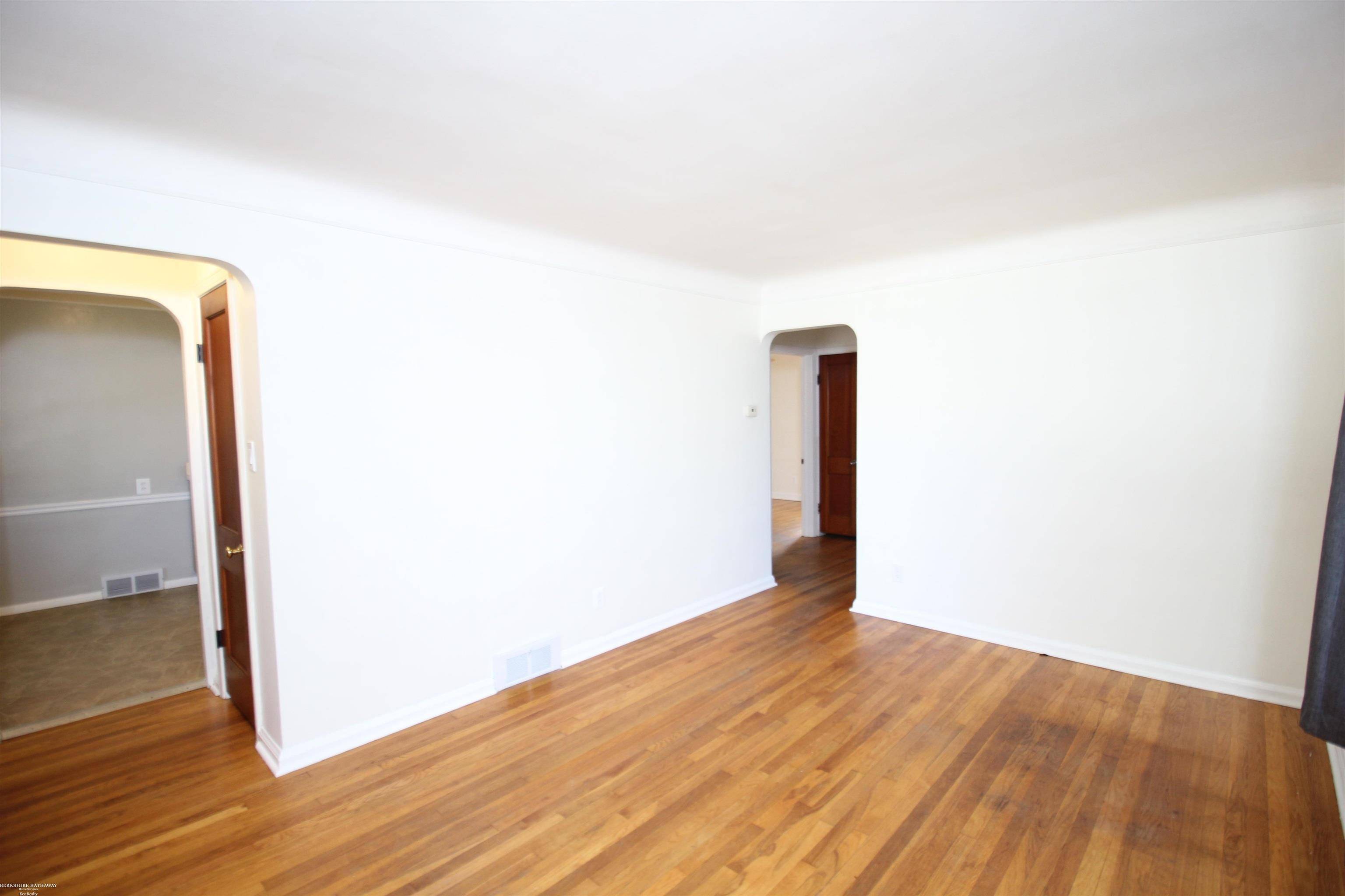 Eastpointe, MI 48021,14840 Toepfer ST