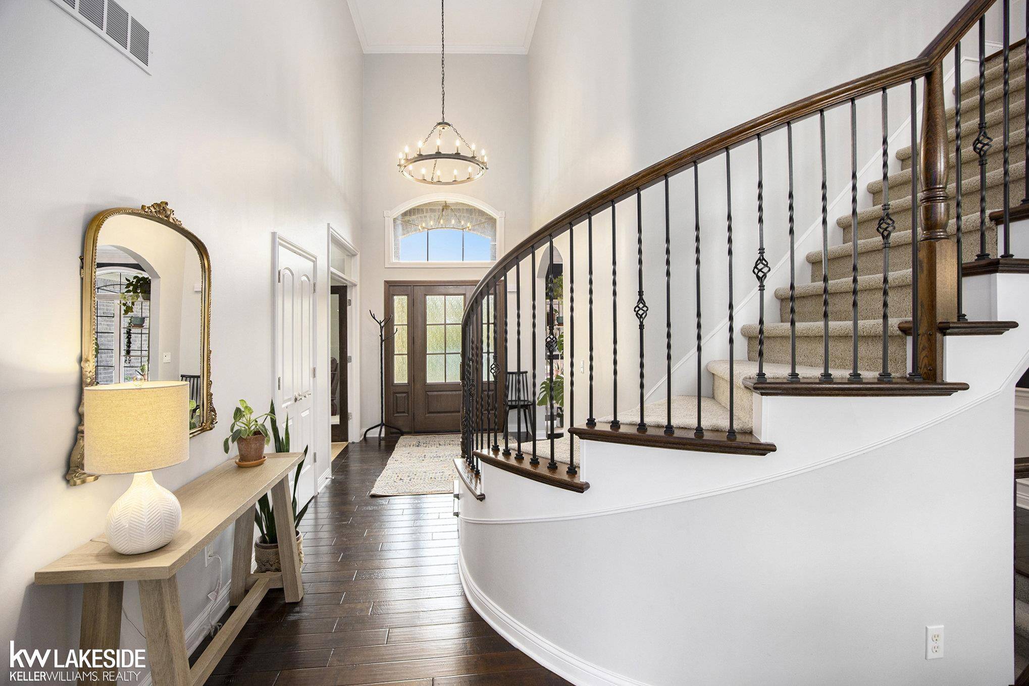 Shelby Twp, MI 48316,6421 Creekside DR