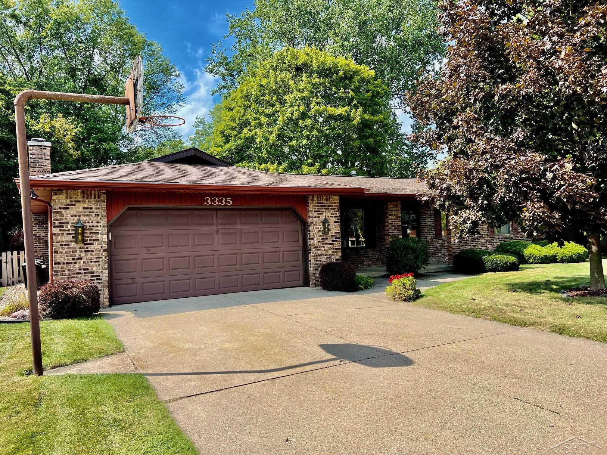 Saginaw, MI 48603,3335 Hemmeter RD