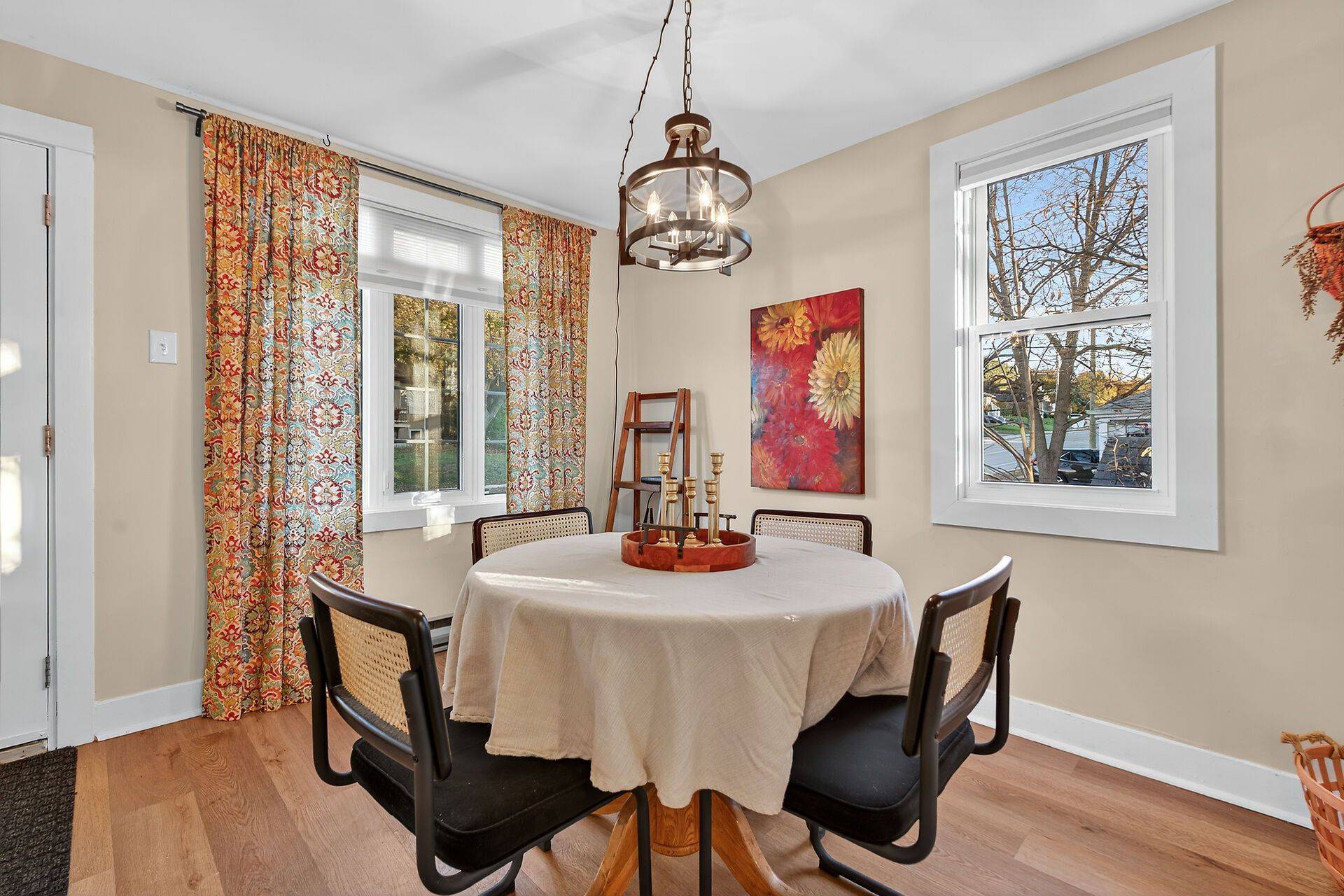 Kingston, ON K7M 1W7,806 Portsmouth AVE