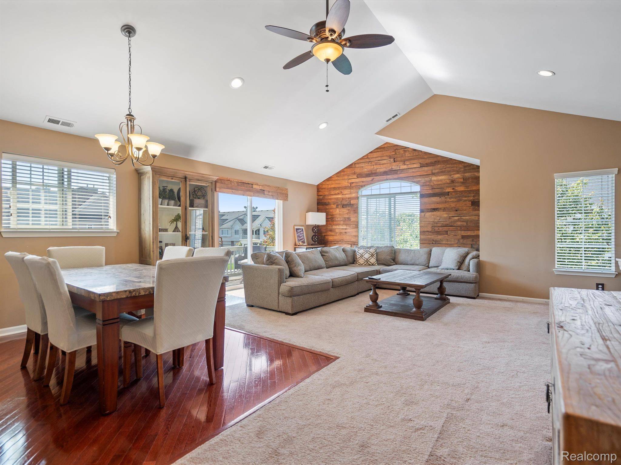 Woodhaven, MI 48183,23050 FAIRLANE BLVD #B 16