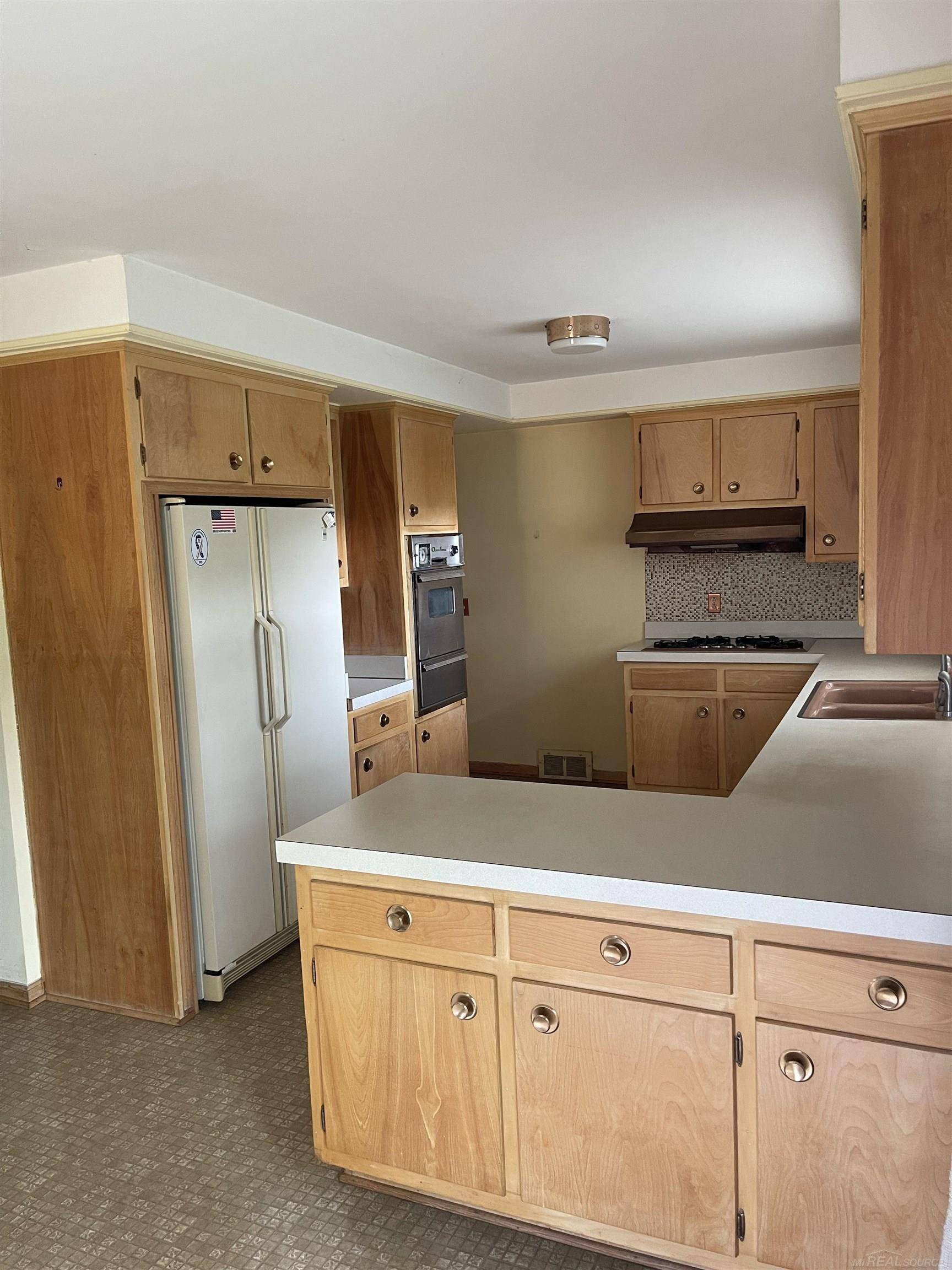 Harrison Twp, MI 48045,35001 Beacon Hill ST