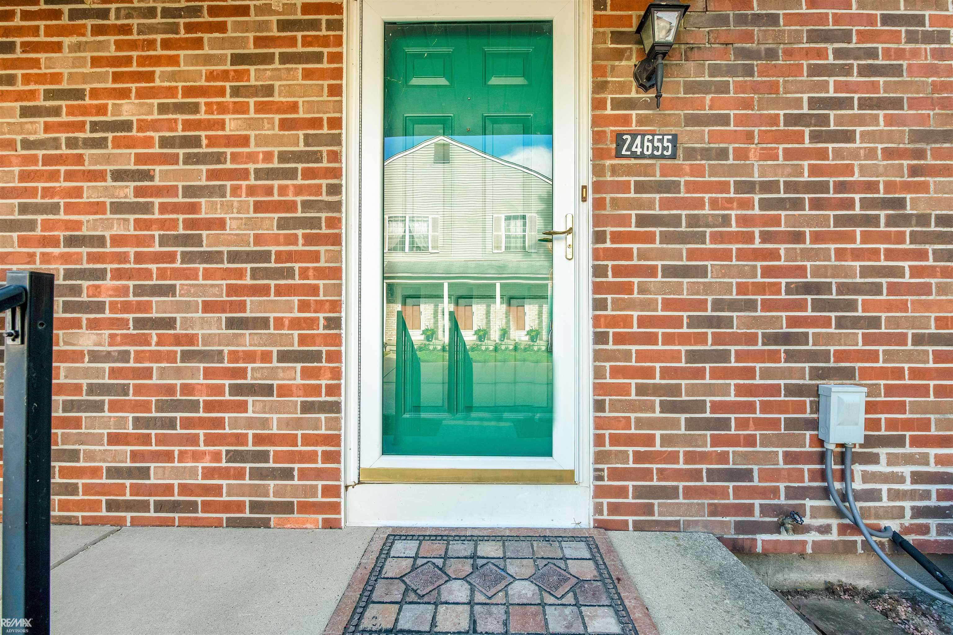 Harrison Twp, MI 48045,24655 N Meadow DR