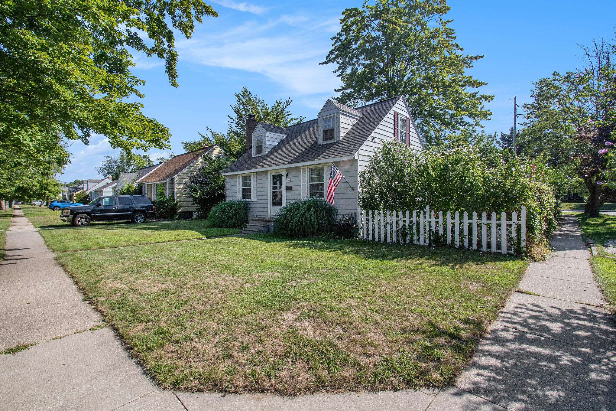 Norton Shores, MI 49441,2680 Bellevue RD