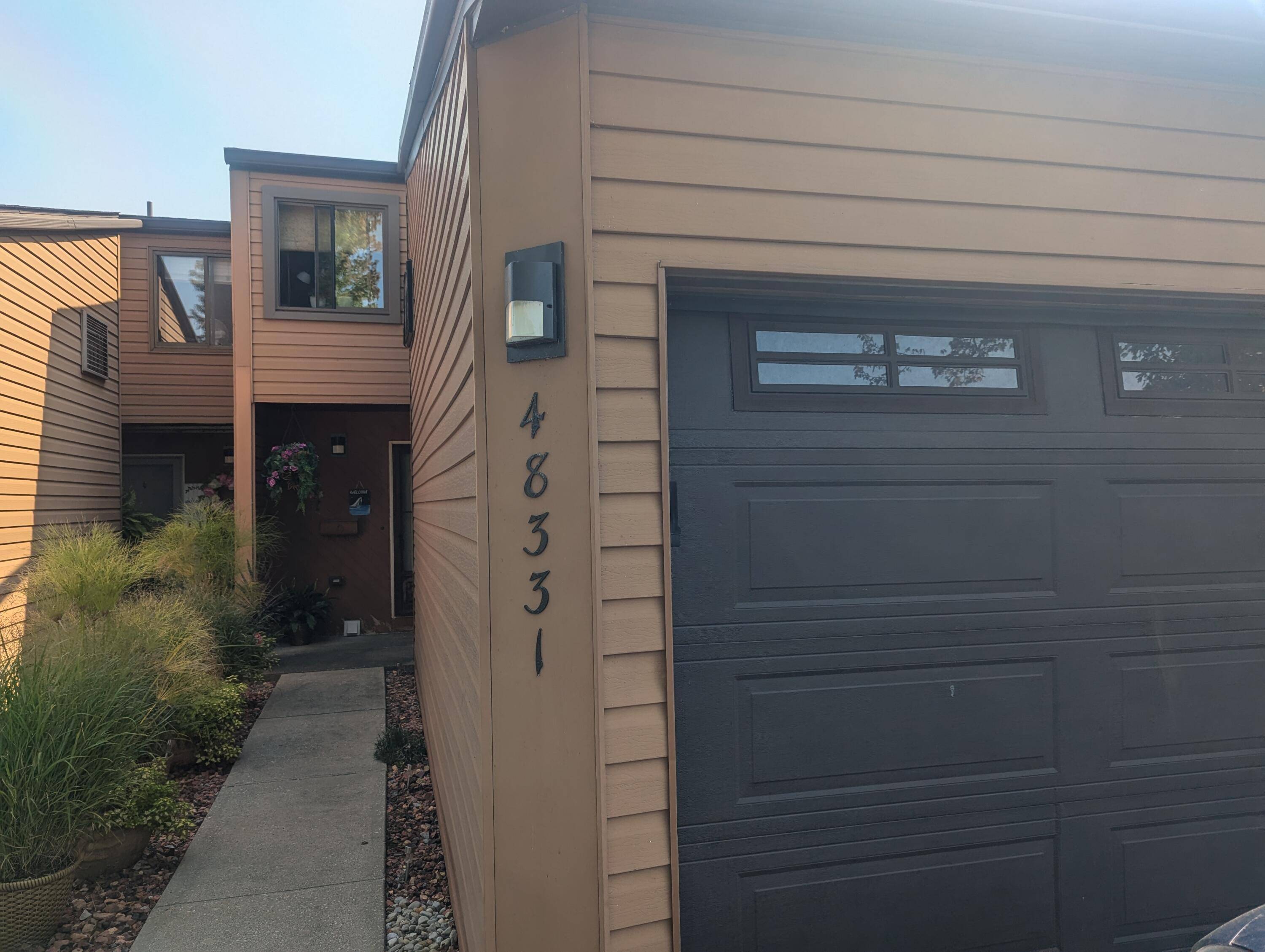 Belleville, MI 48111,48331 Bayshore DR